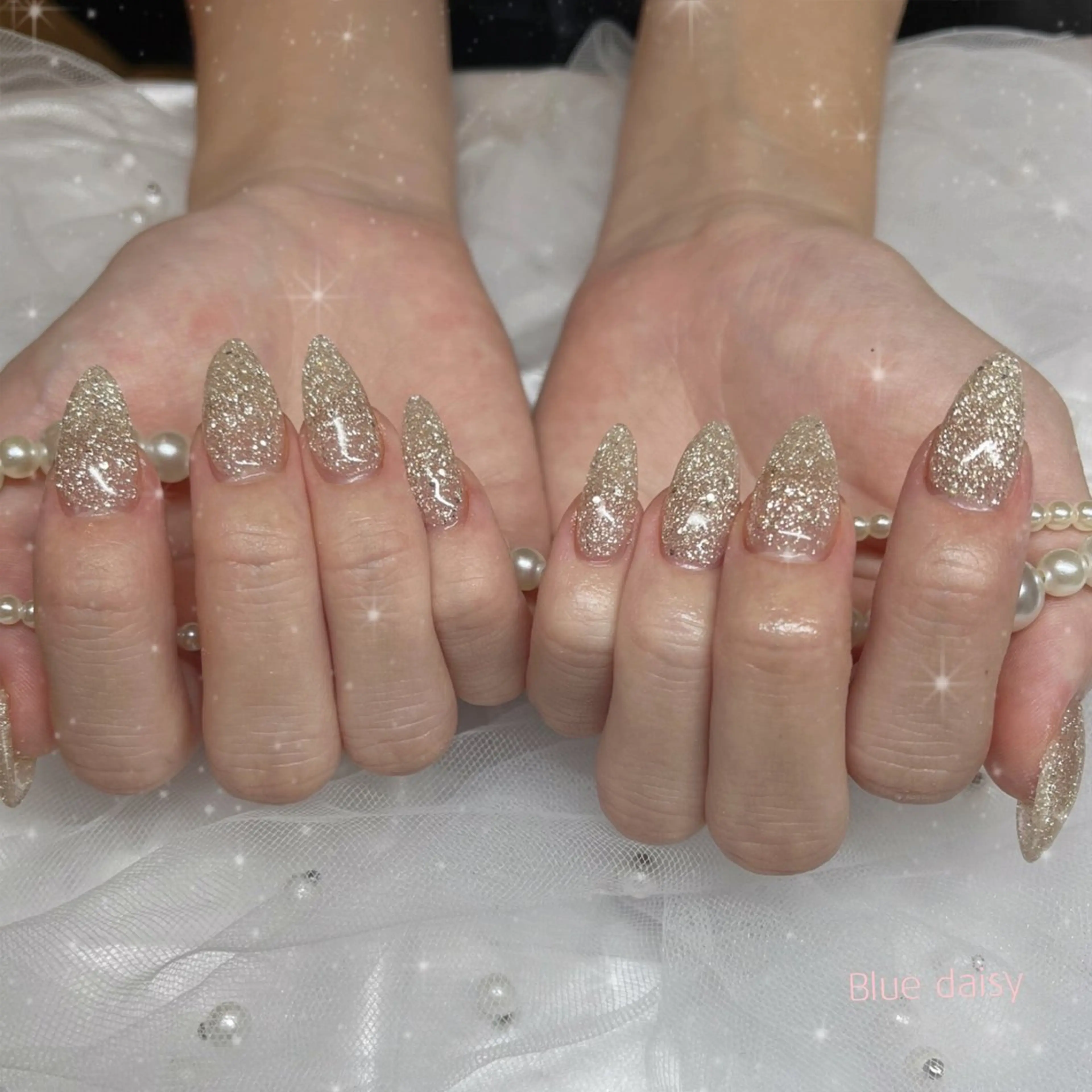 ネイル シルバー ハンドネイル ブルーデイジー栄本店所属・BlueDaisy 栄本店のネイルデザイン