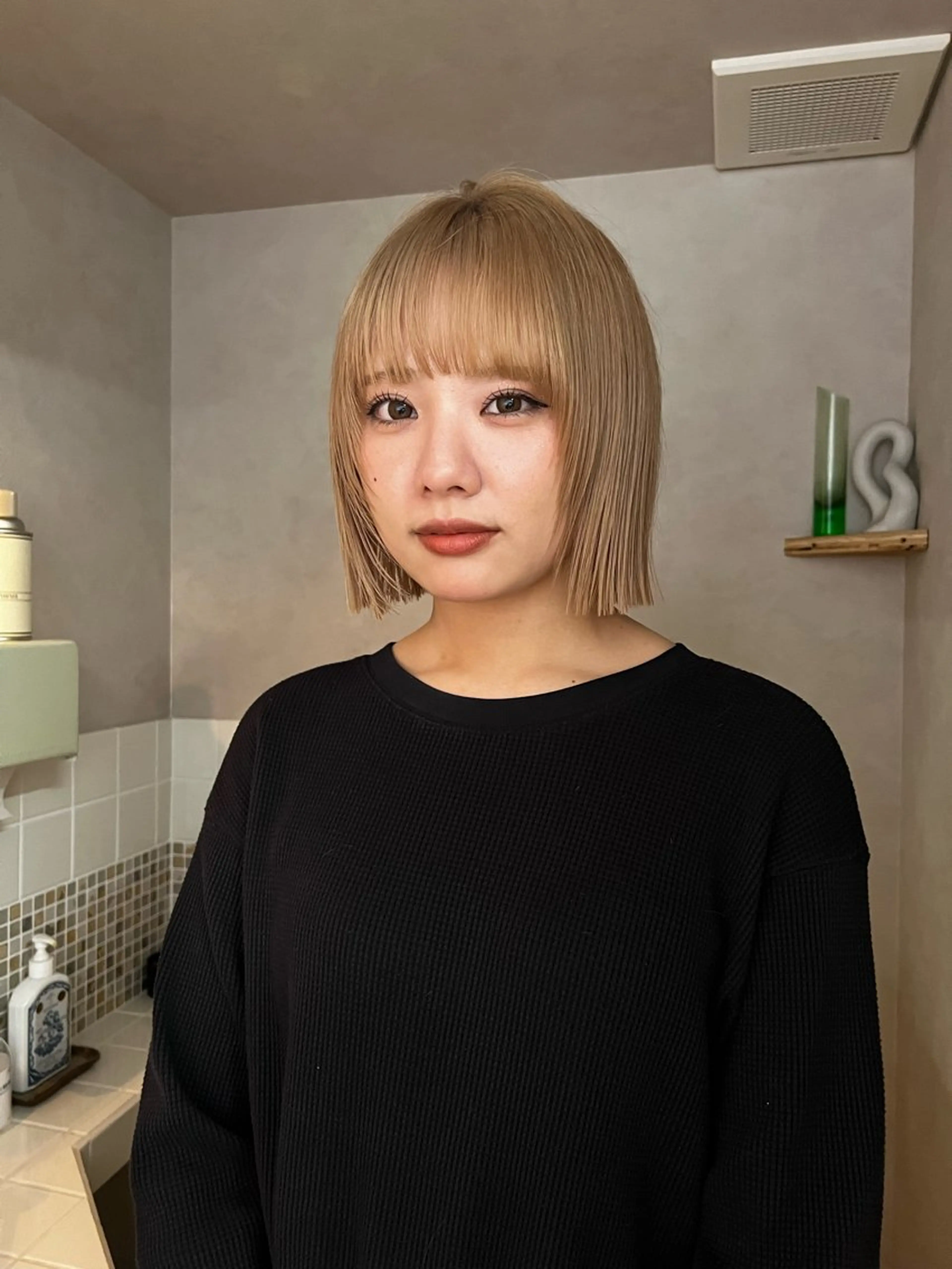 ミディアム カラー カット ヘアカラー nishido ハイトーン/パーマのヘアスタイル
