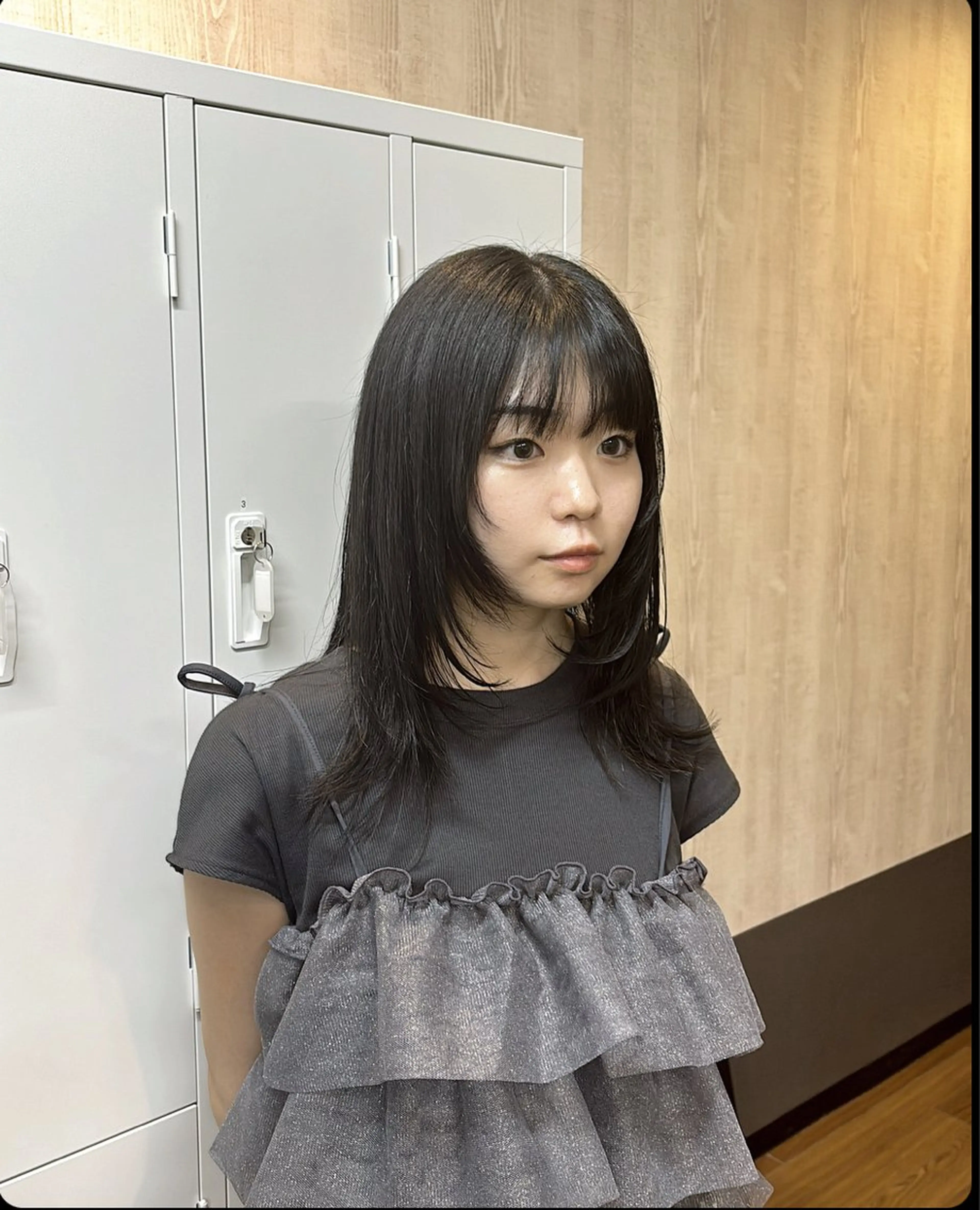 セミロング 顔まわりレイヤー 顔周りカット レイヤーカット 🩵 honoka🩵のヘアスタイル