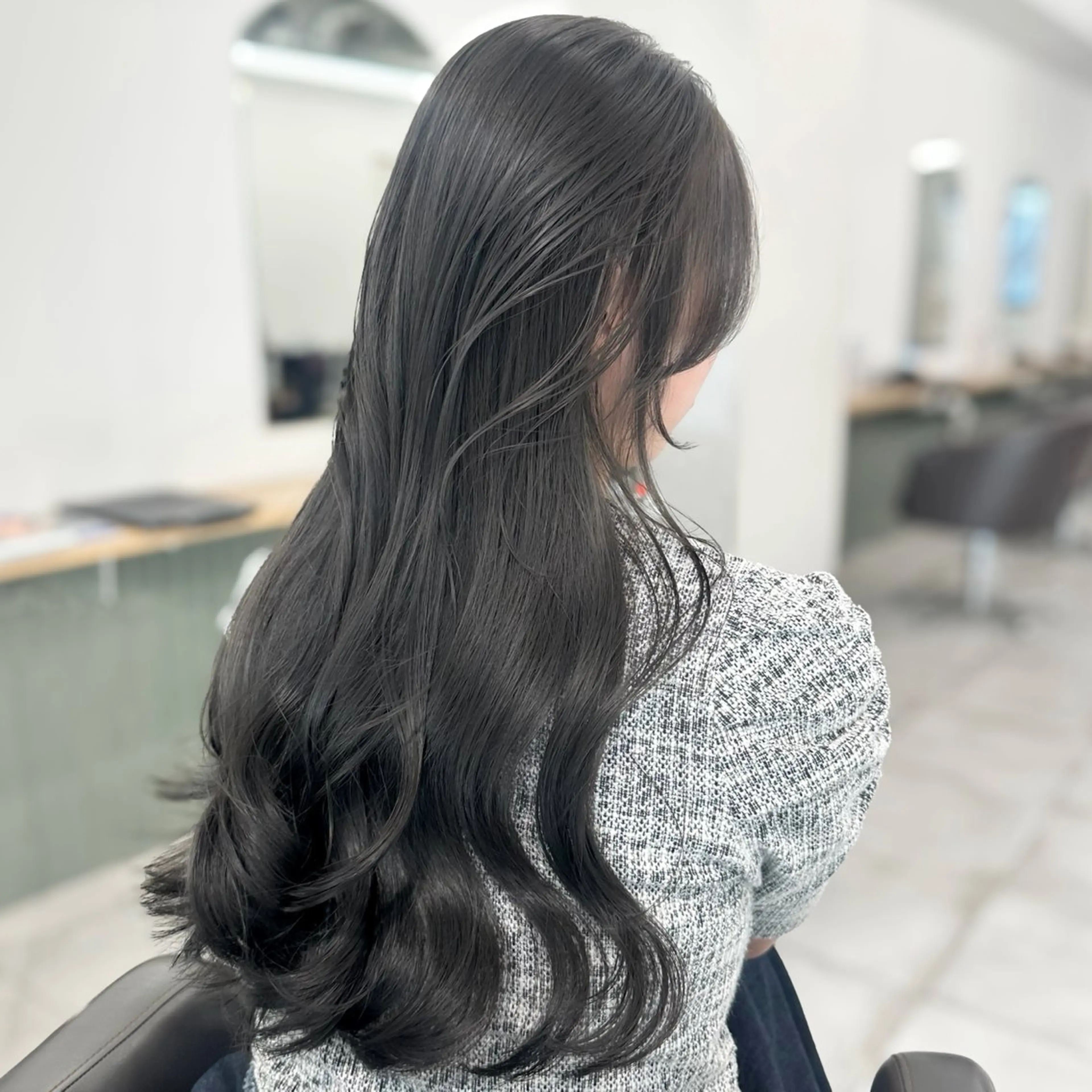 ロング カラー カット ヘアカラー トリートメント ブリーチなし/レイヤ ー特化🌈Tommyのヘアスタイル