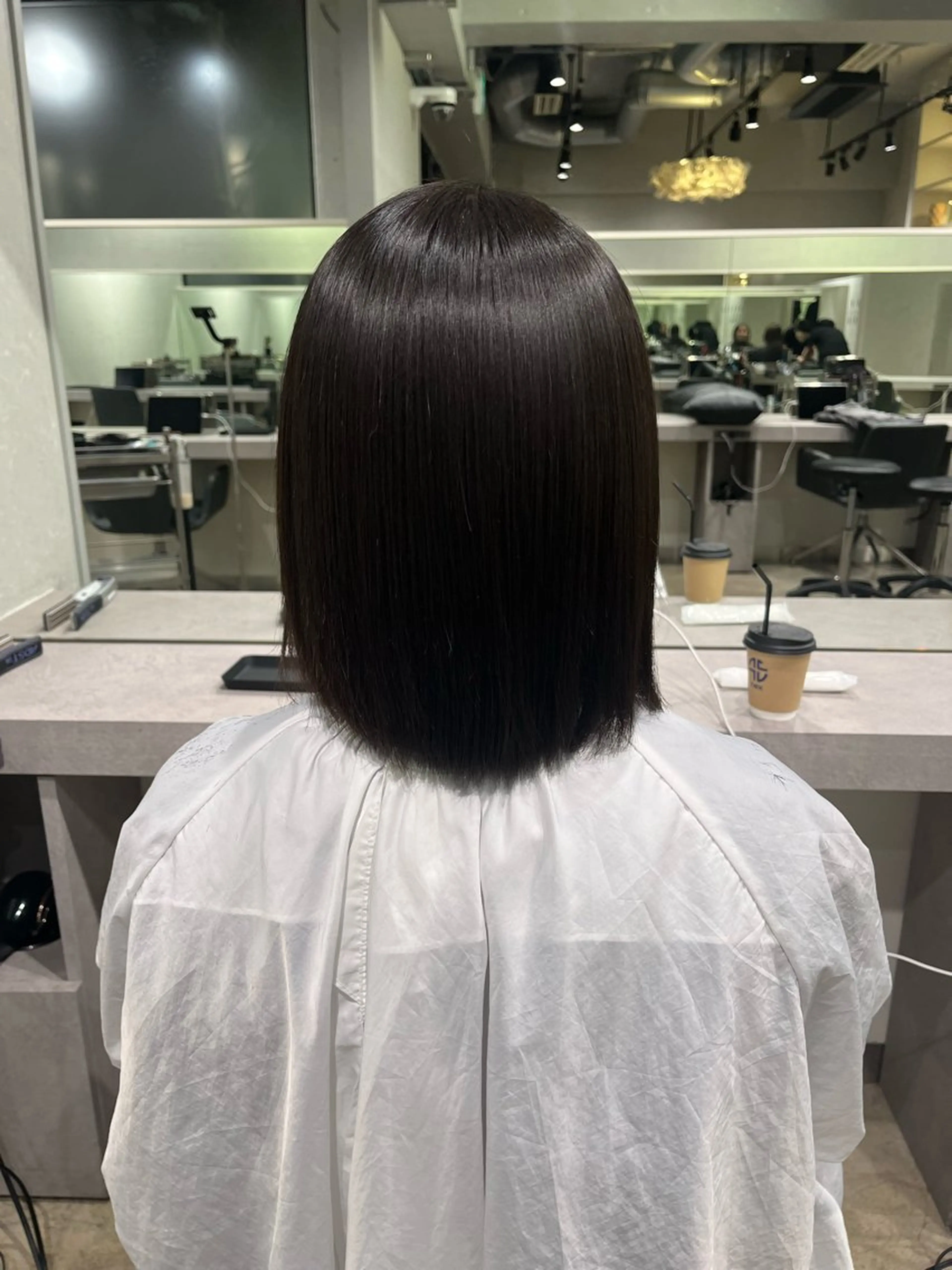 ミディアム パーマ 縮毛矯正 韓国風レイヤー特化 いくたのヘアスタイル