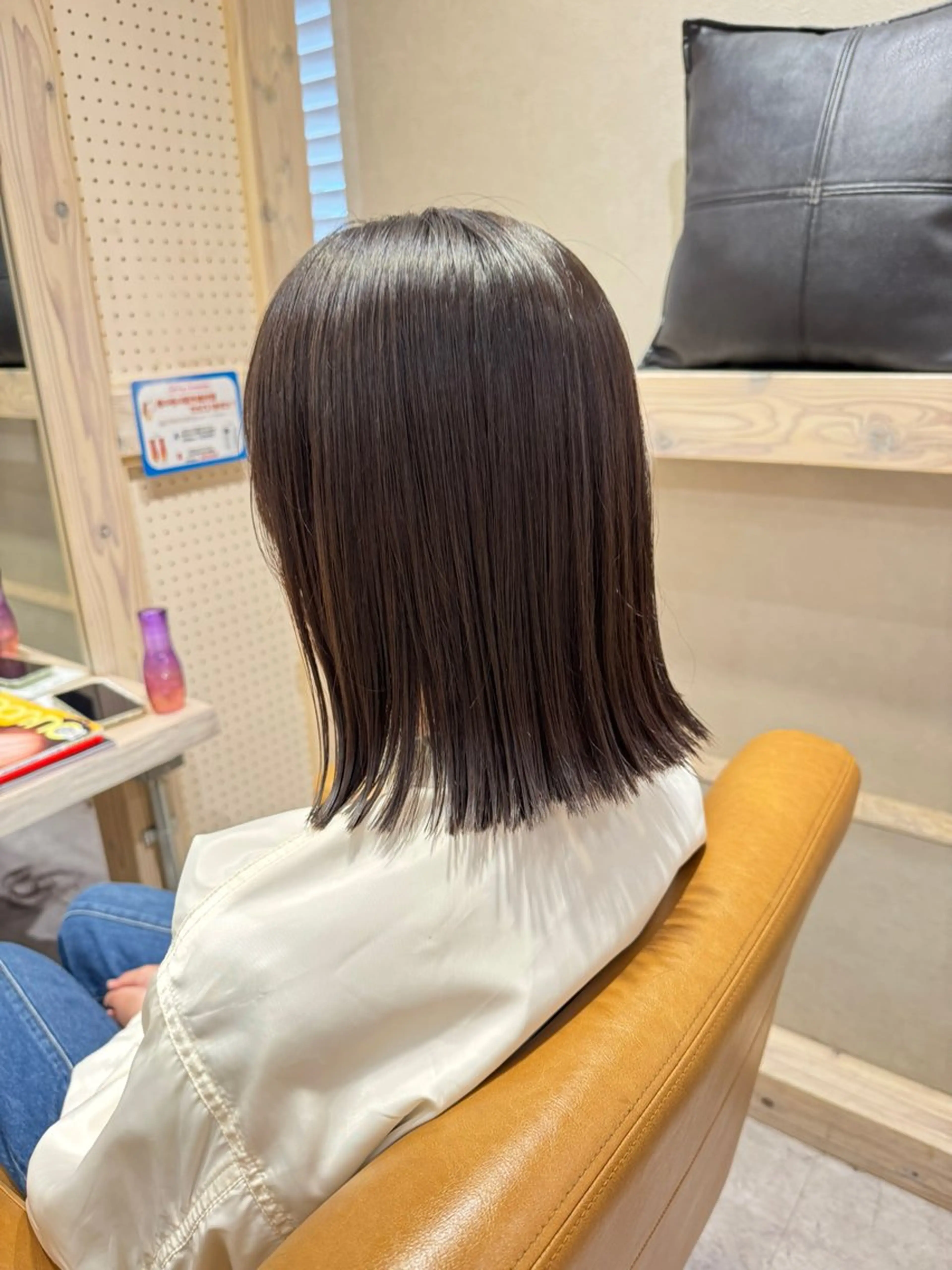 ミディアム 切りっぱなしボブ ボブ 外ハネヘア カット トリートメント chura  treat所属・畠 悠也のヘアスタイル