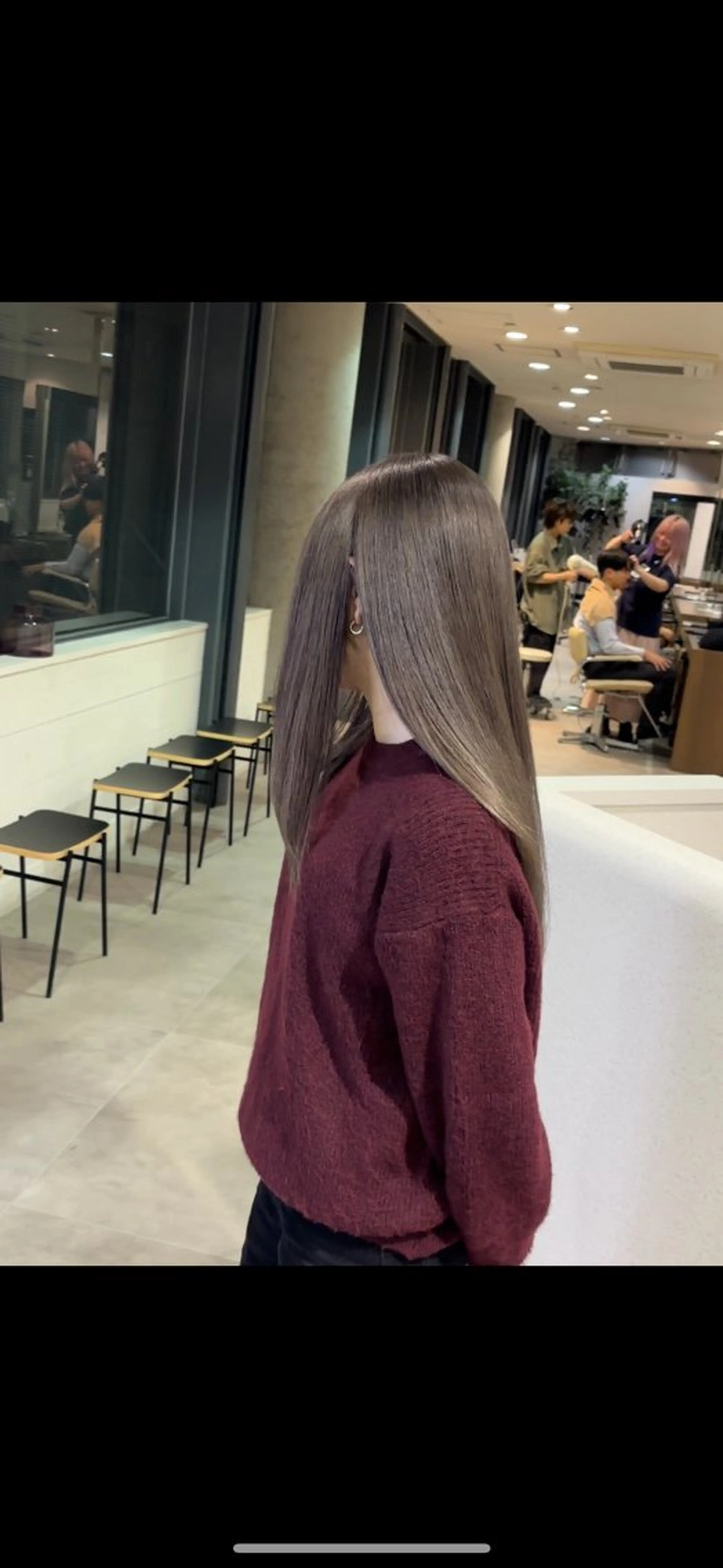 セミロング カラー aura所属・ヘアサロンaura ✨️CONANのヘアスタイル