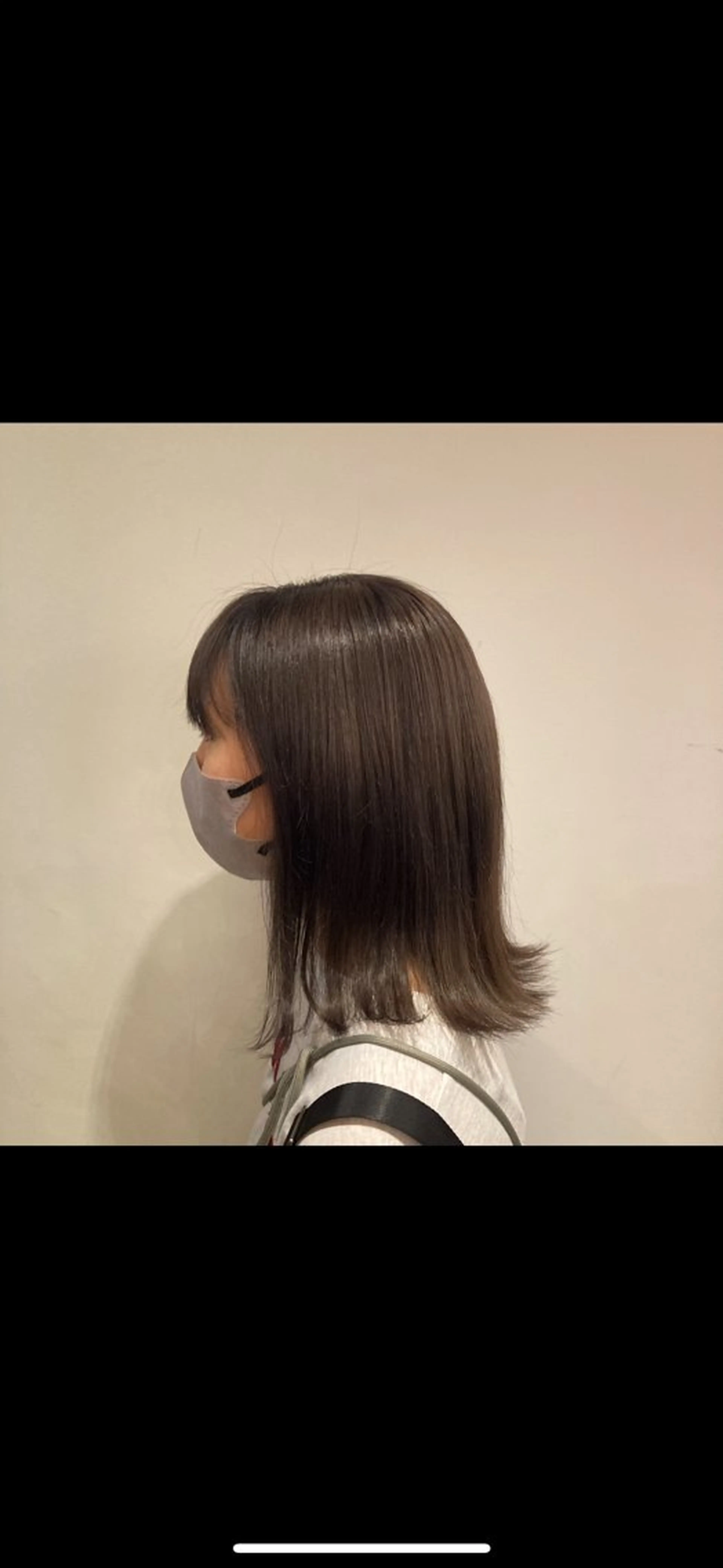 ミディアム レナーク イスト ひとみのヘアスタイル