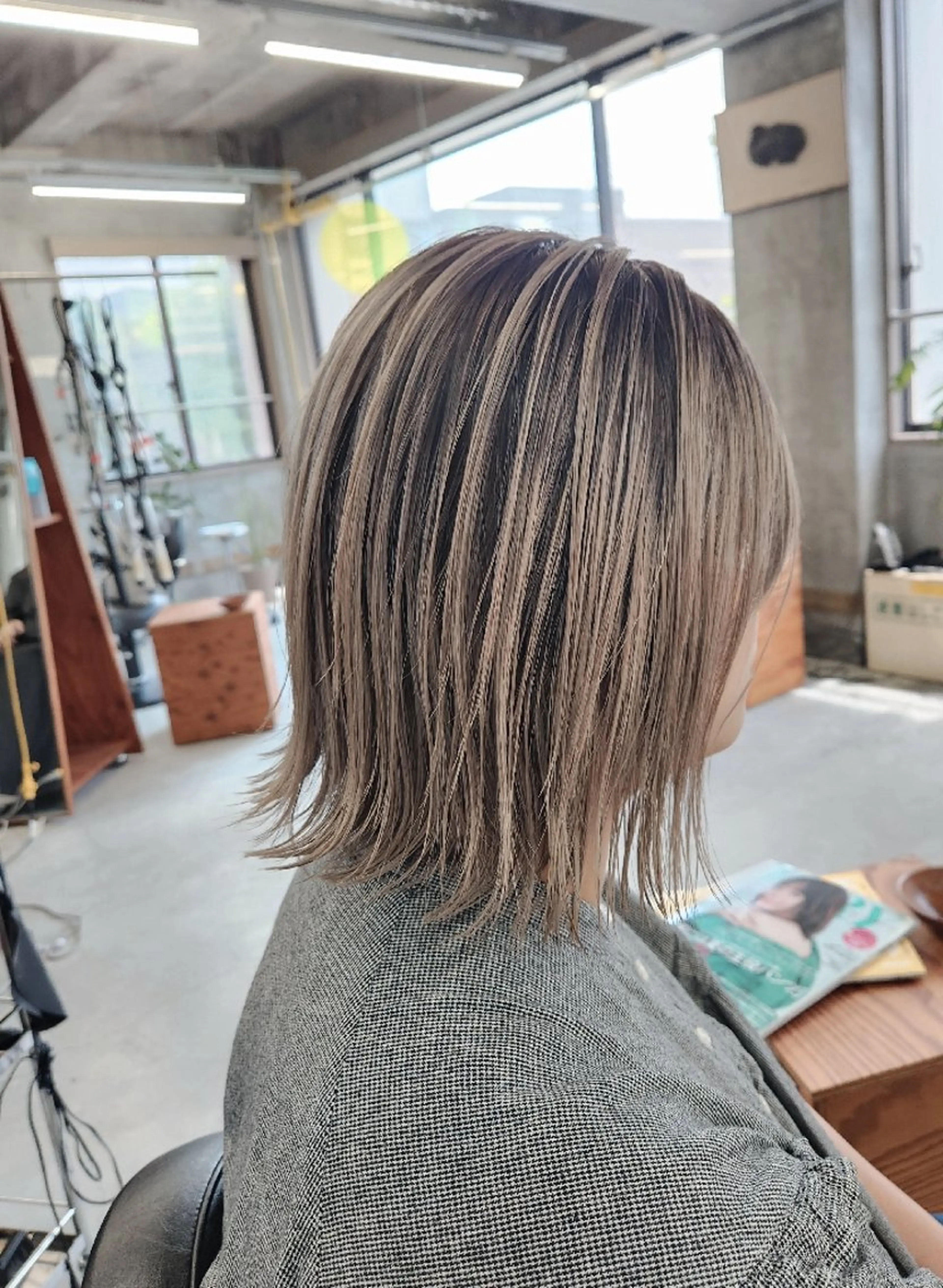 ショート カラー カット ヘアカラー ケアブリーチ、 髪質改善 福士直矢のヘアスタイル