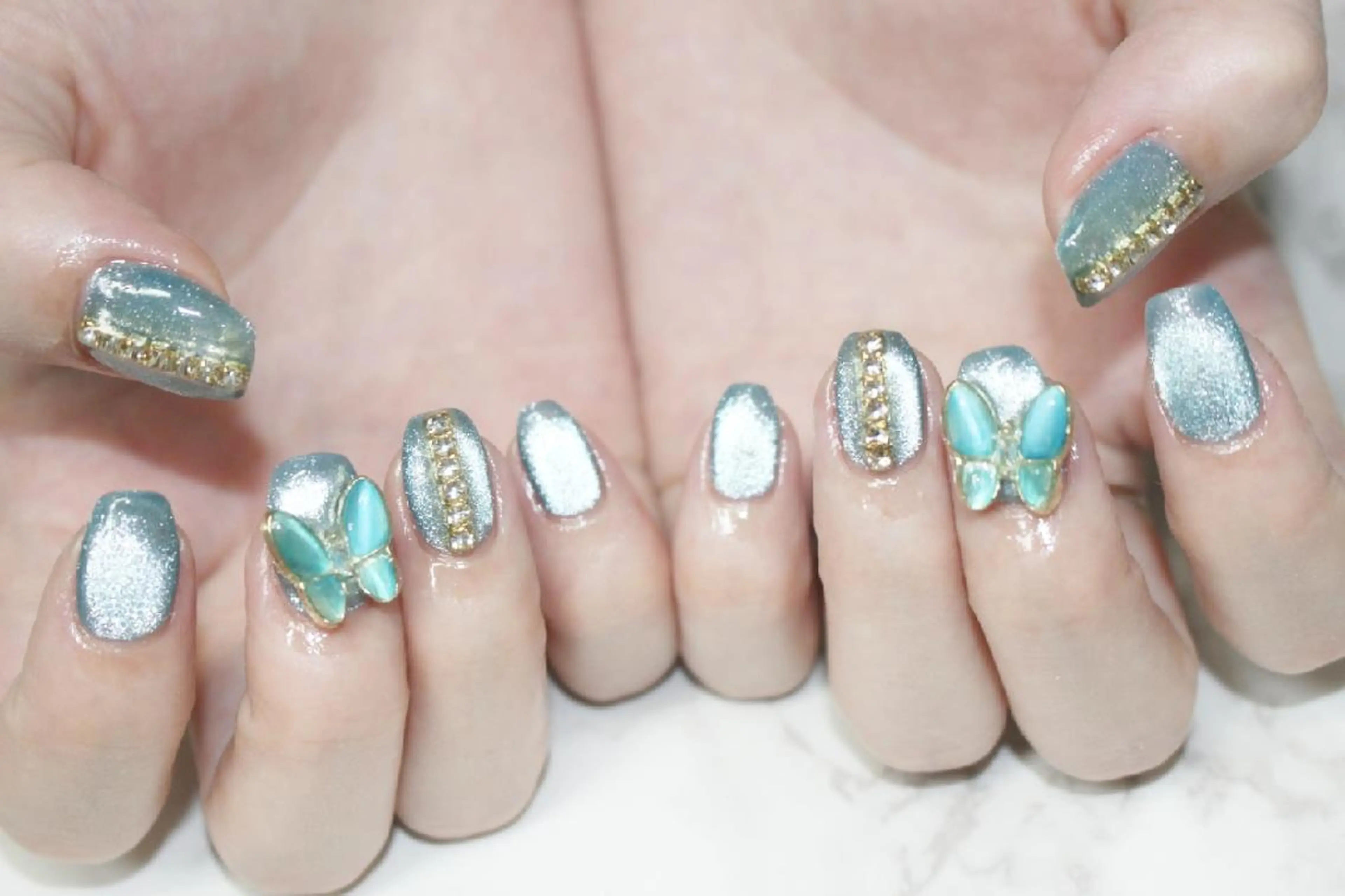 ネイル アートネイル ジェルネイル マグネットネイル ミラーネイル ニュアンスネイル yu-a☆ ネイル &ホワイトニングのネイルデザイン