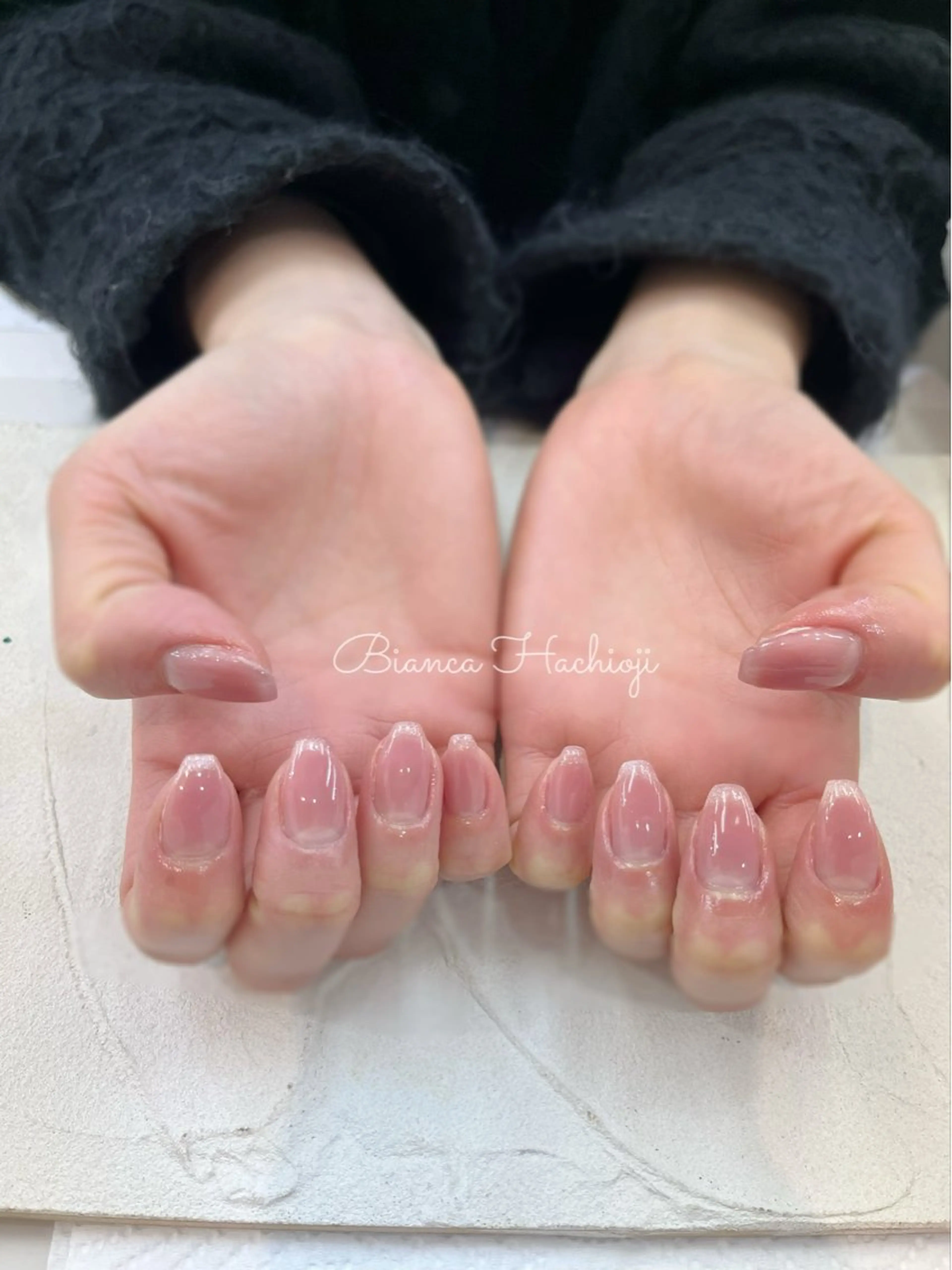 ネイル ハンドネイル Bianca🩶 SHIONOのネイルデザイン