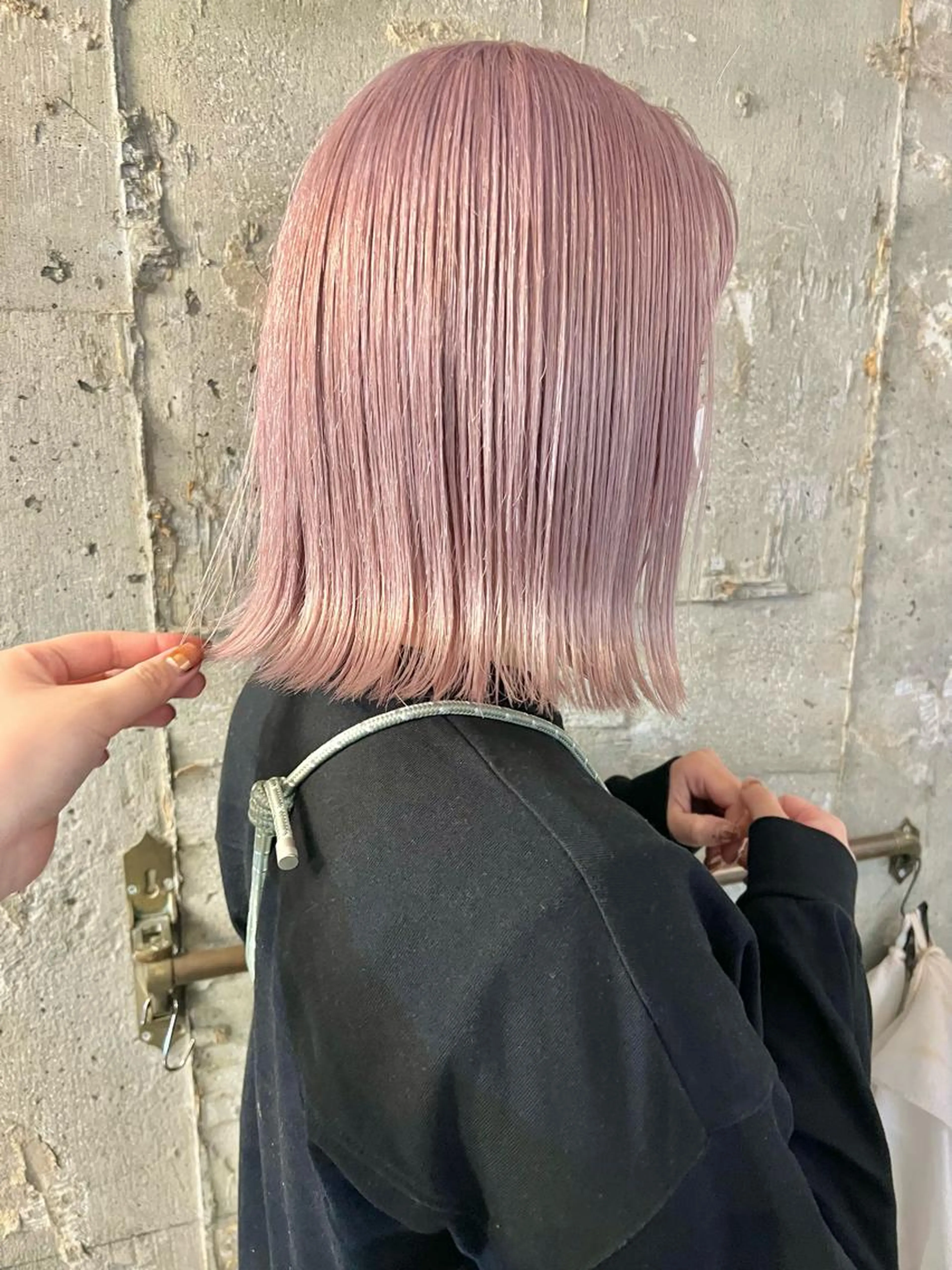 【4回目以降】カット+ケアブリーチカラー+カラーケア3stepスチームトリートメント ¥25300の写真
