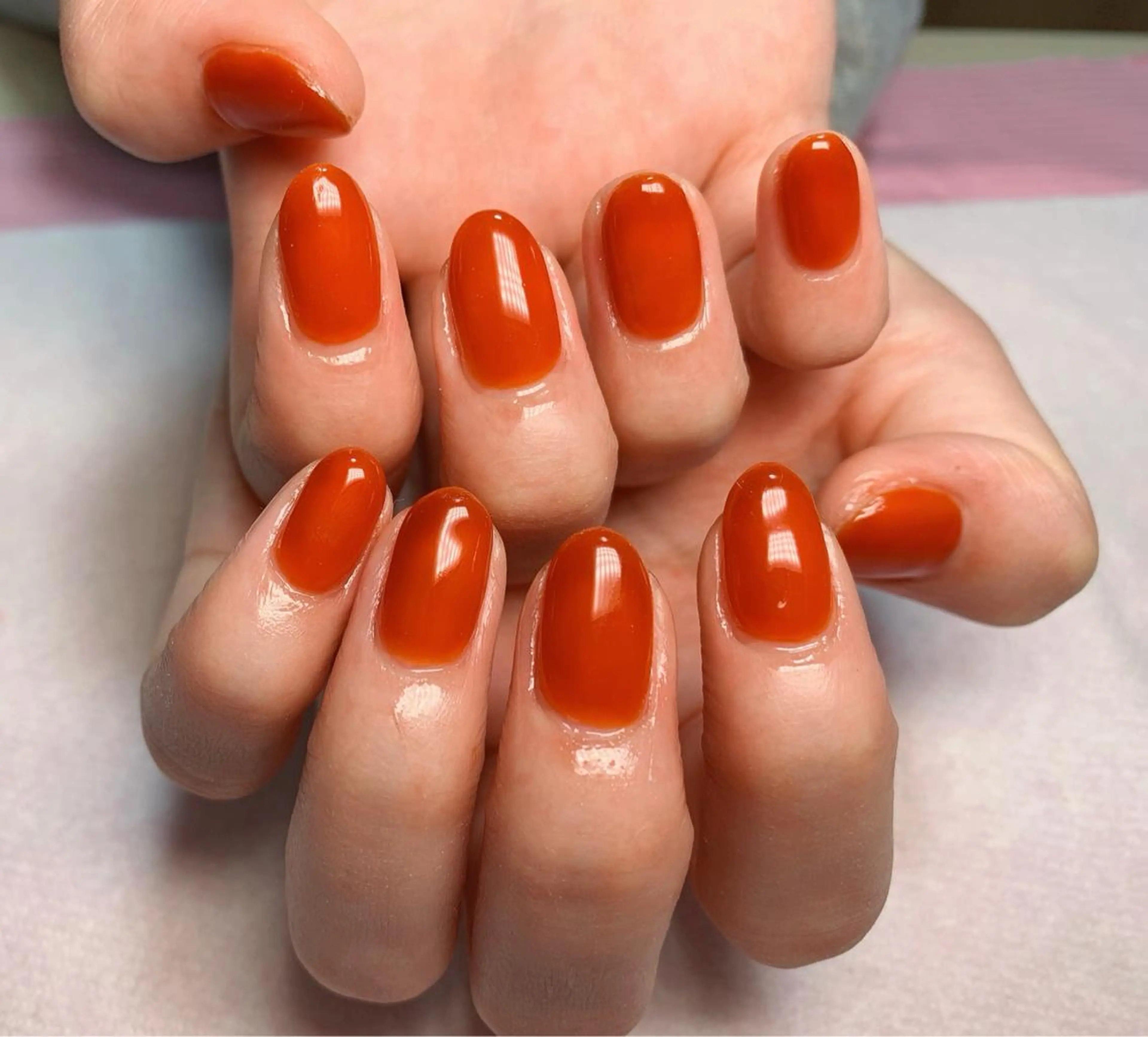 ネイル ワンカラーネイル miu miu大塚店所属・miu miuのネイルデザイン