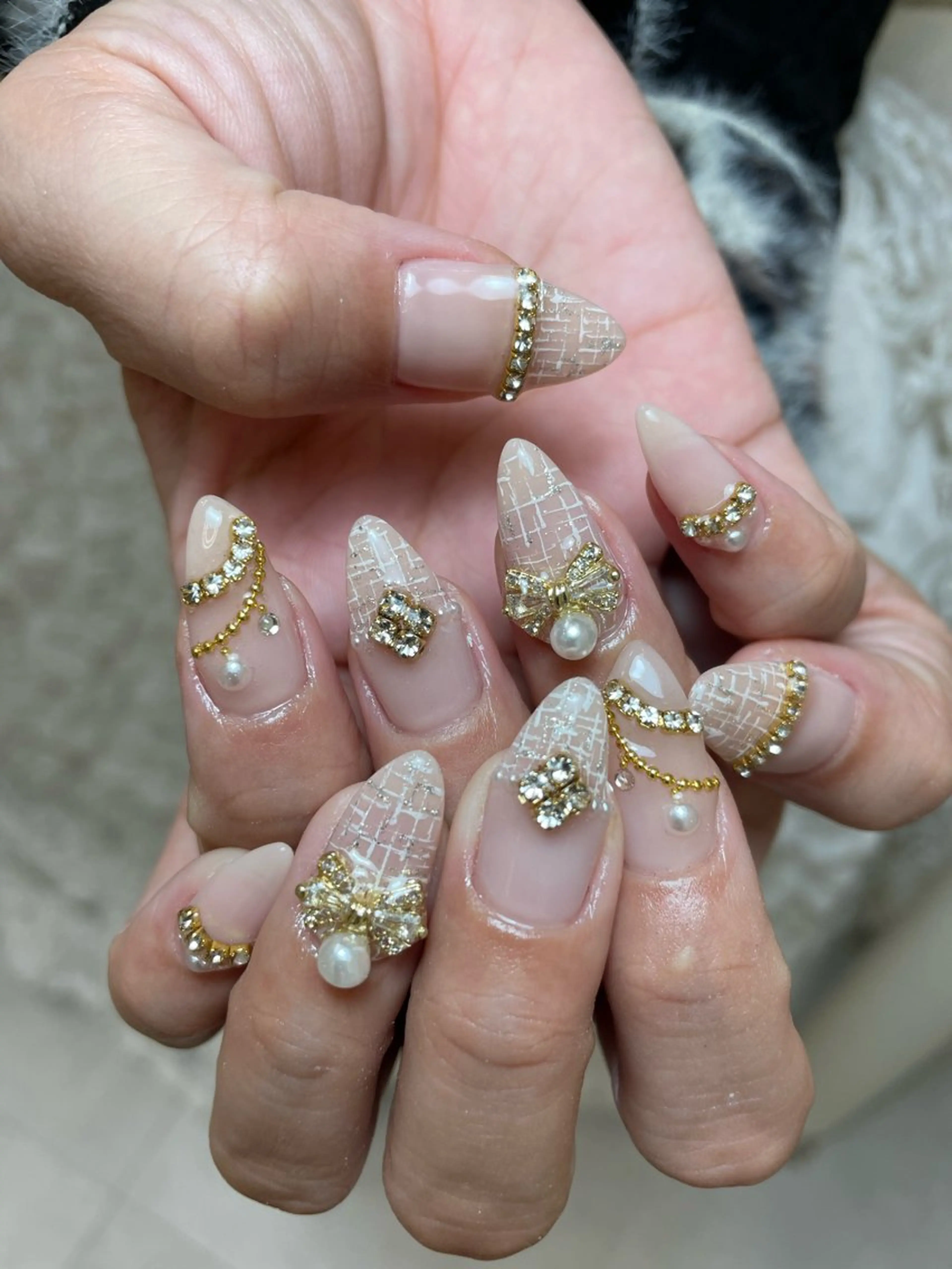 ネイル ハンドネイル Hisaka Mikiのネイルデザイン