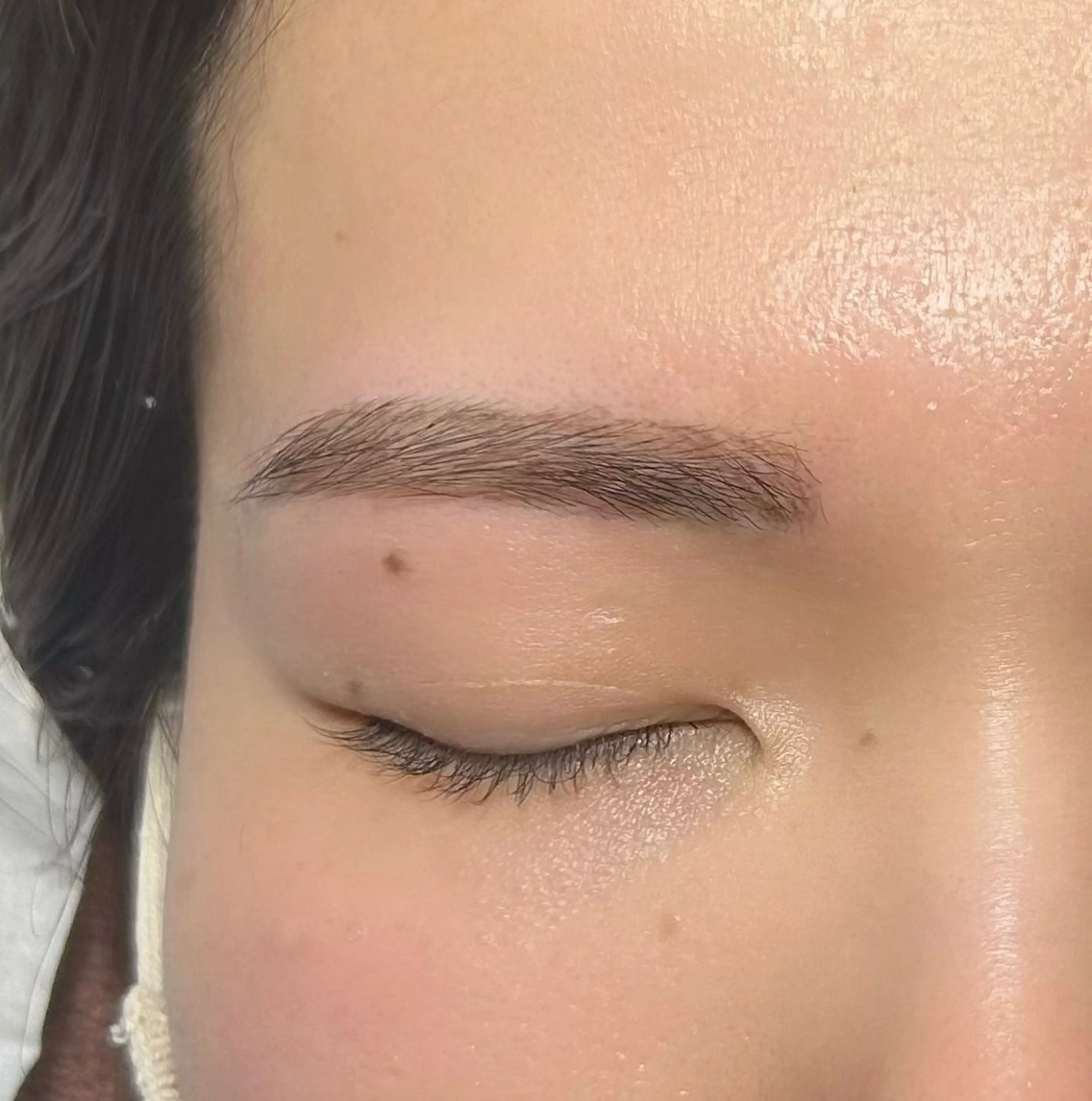 eyebrow waxing(wax脱毛)の写真