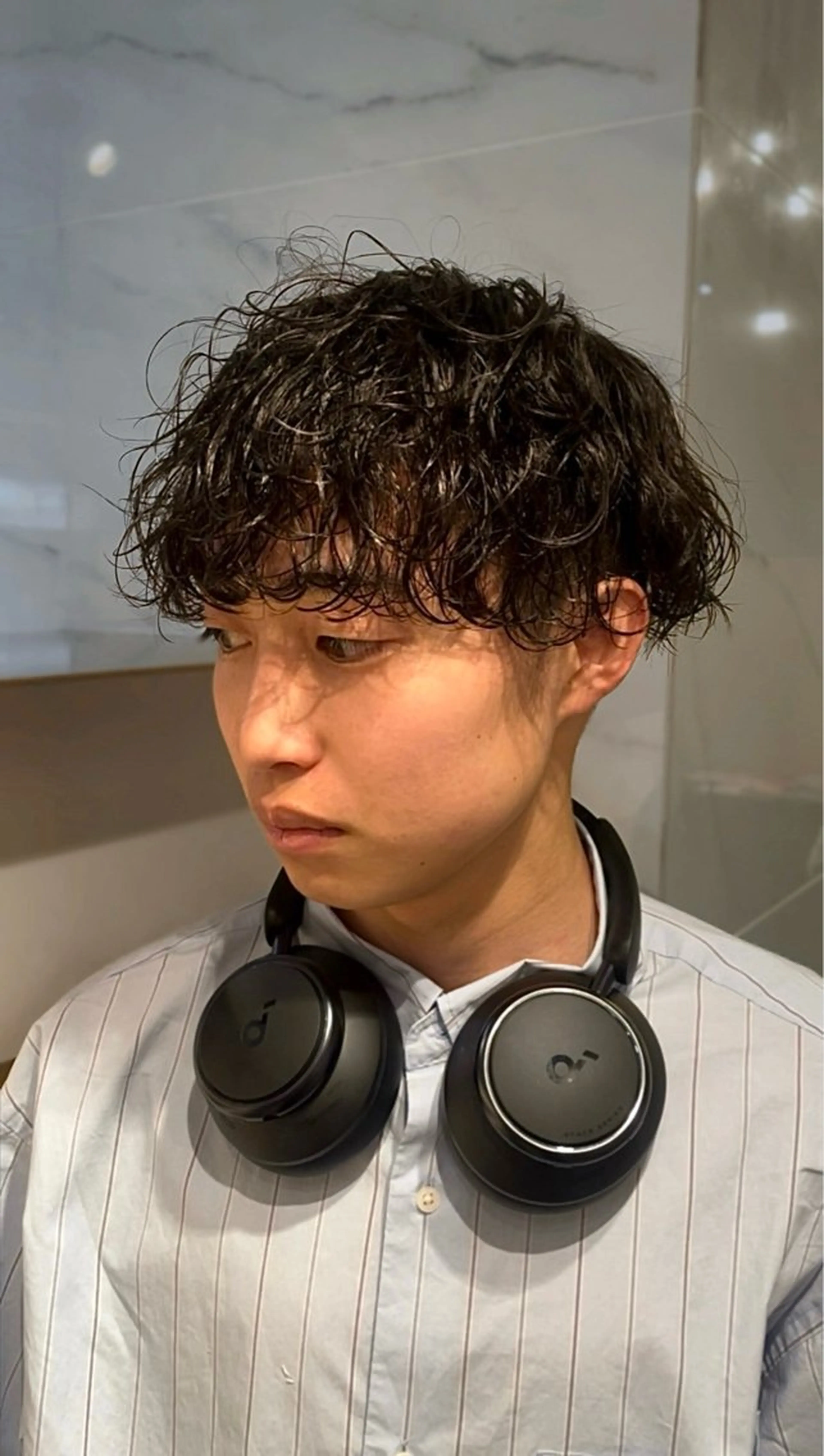 ミディアム パーマ ミディアムパーマ メンズ特化❗️ 楠見綾太郎のヘアスタイル
