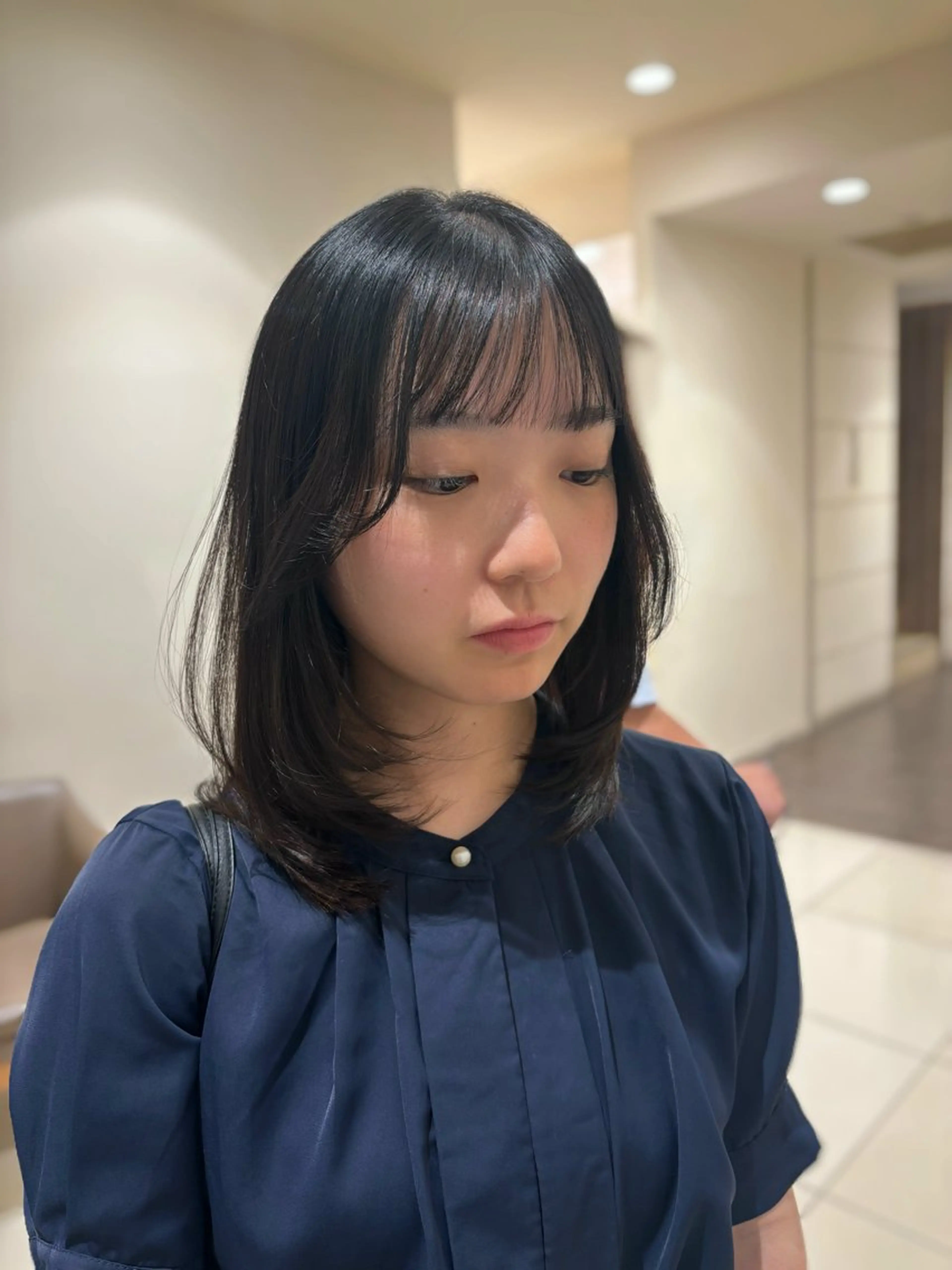 ミディアム カット トリートメント 韓国レイヤー🪽 ヘアメイクのヘアスタイル