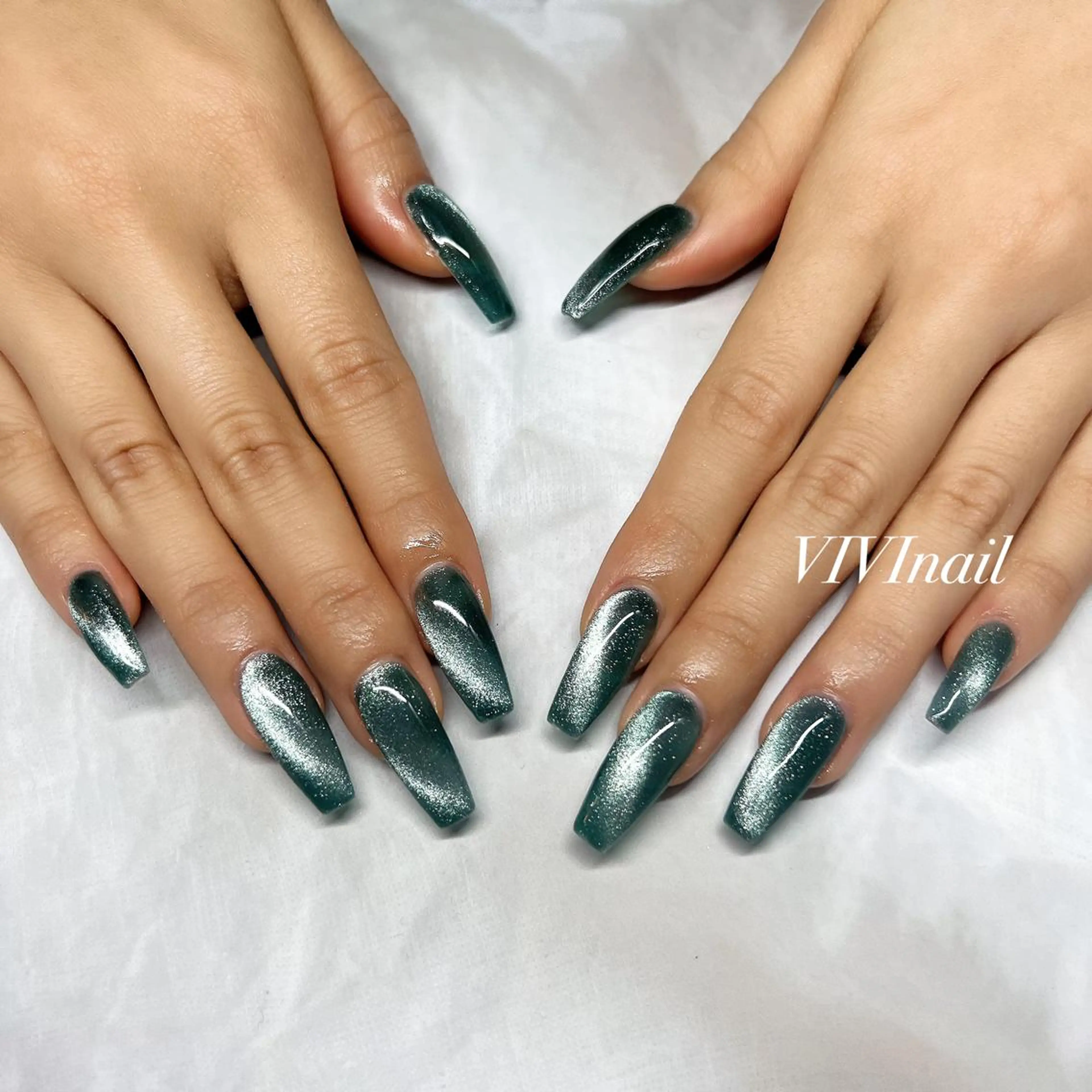 ネイル マグネットネイル ワンカラーネイル ハンドネイル vivi nailのネイルデザイン