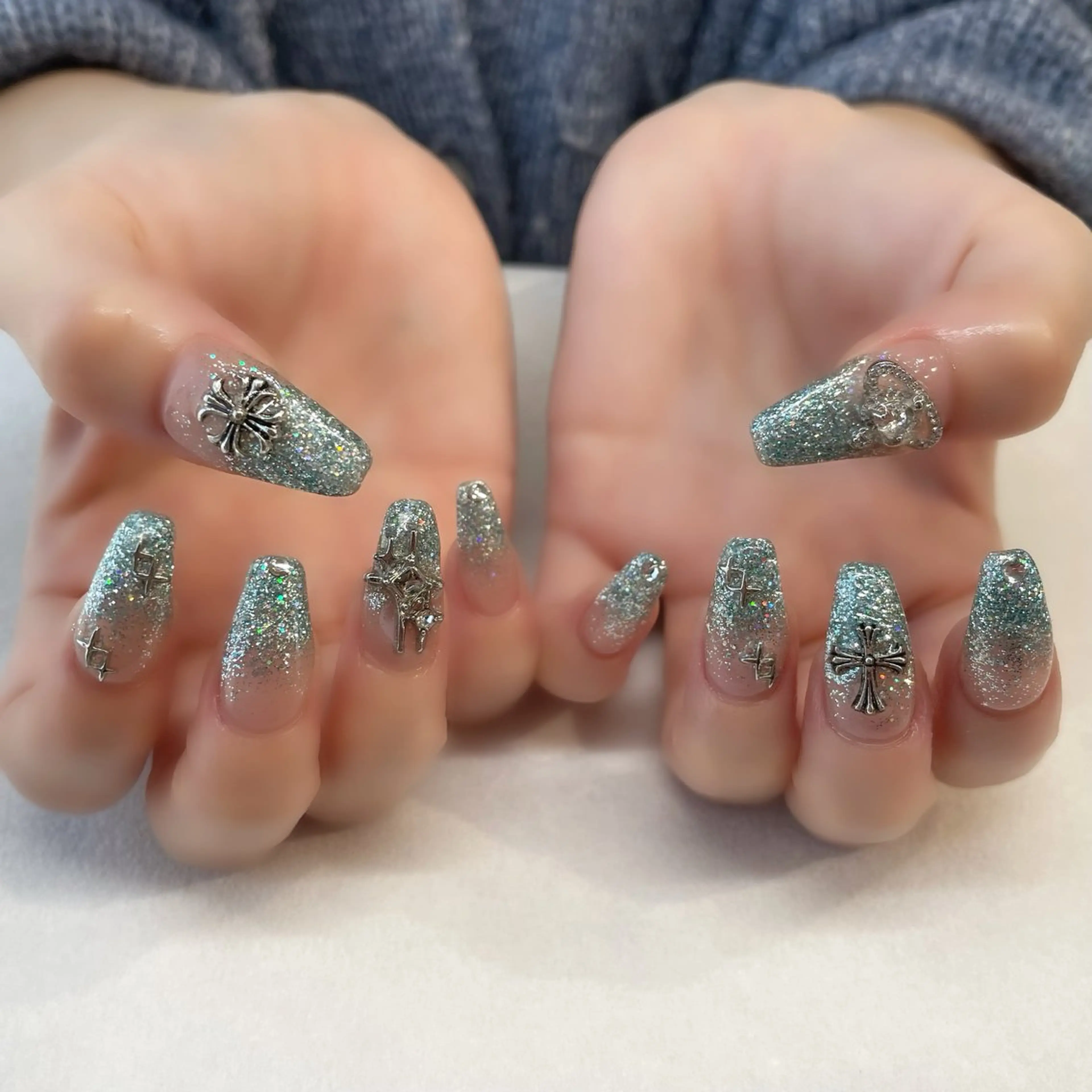 ネイル ハンドネイル 💎🐰 saki. m 🐰💎のネイルデザイン