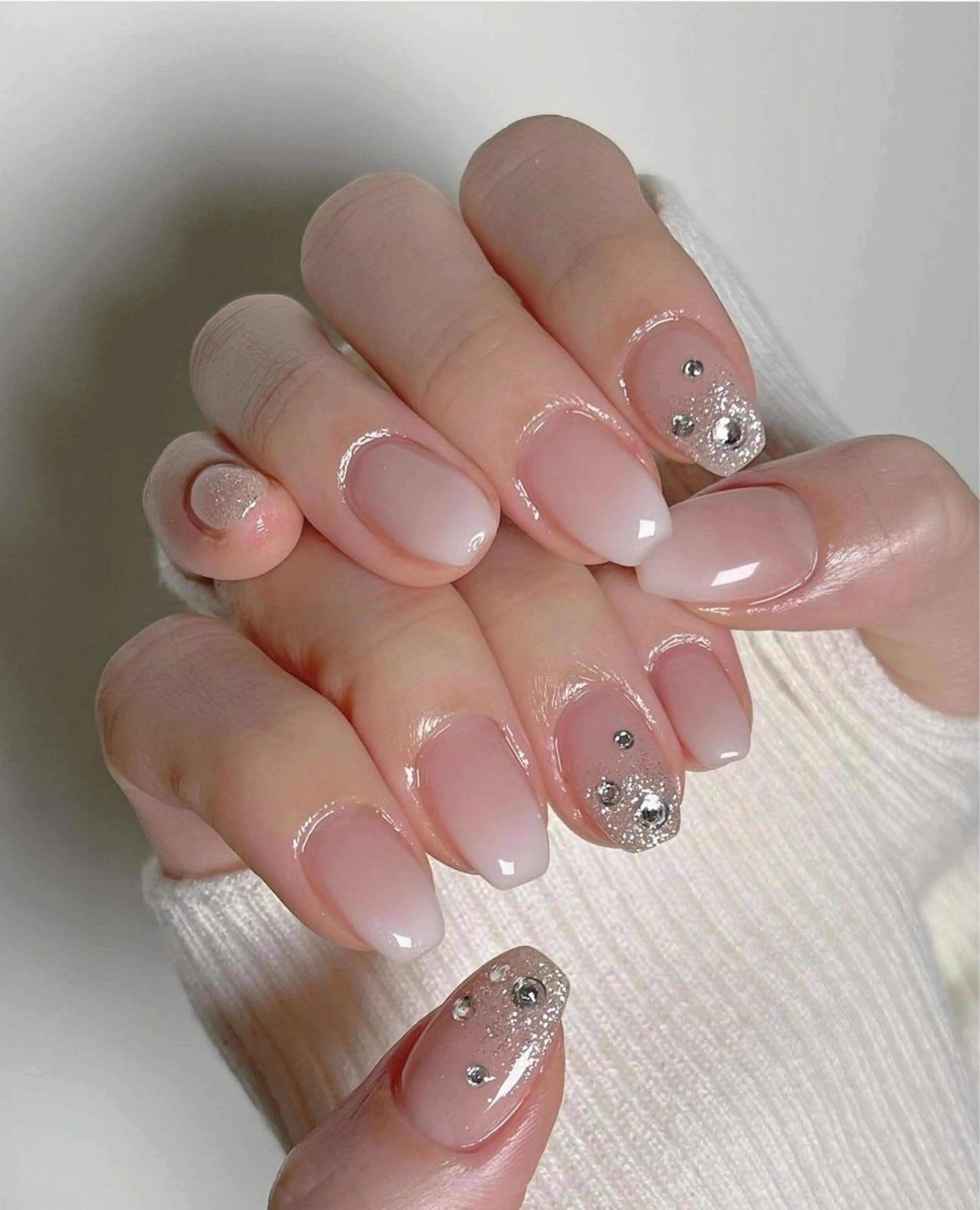 ネイル アートネイル ハンドネイル 🦋y y Nail 🤍のネイルデザイン
