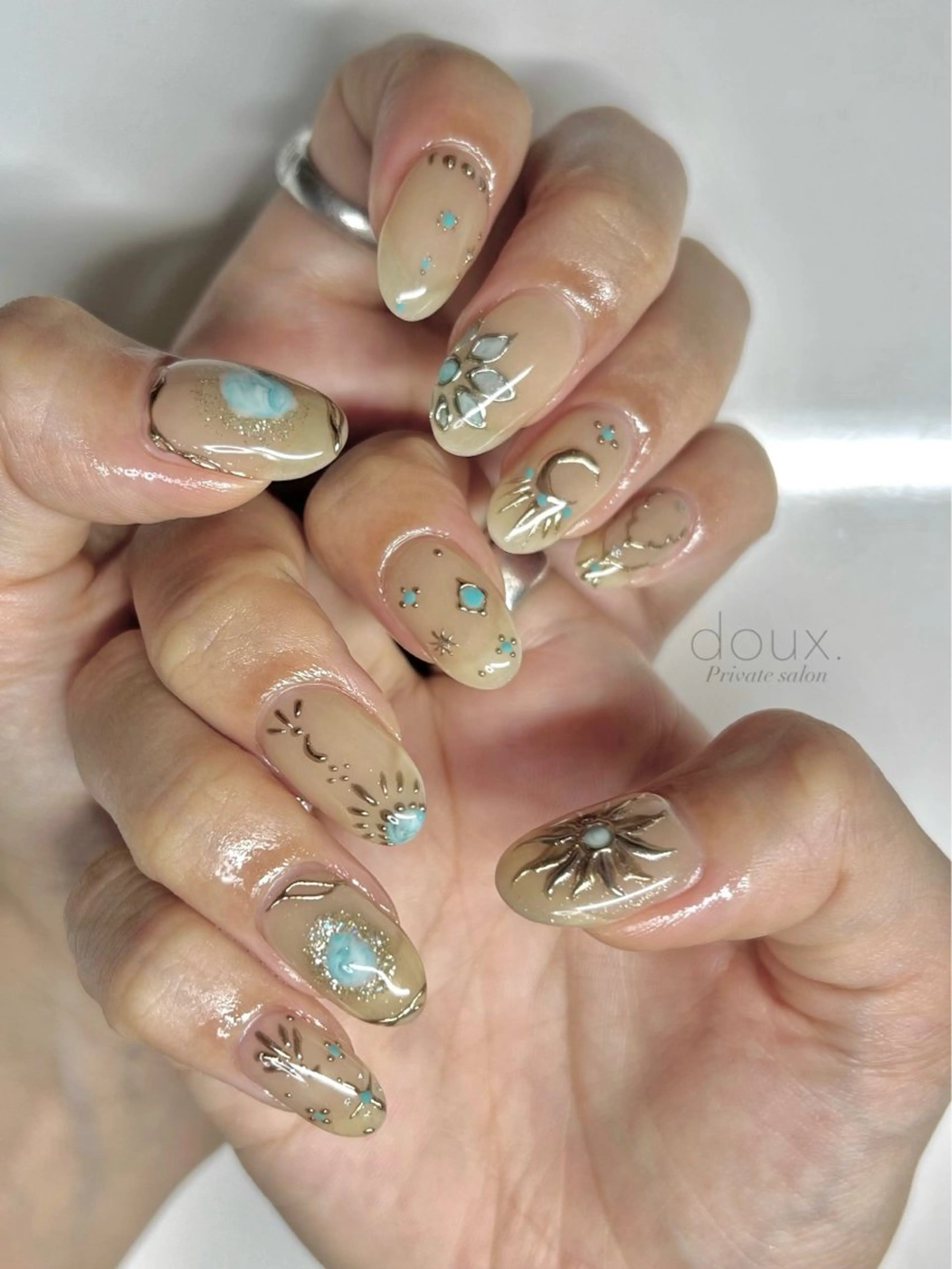 ネイル アートネイル ニュアンスネイル 夏ネイル ハンドネイル doux. nailのネイルデザイン
