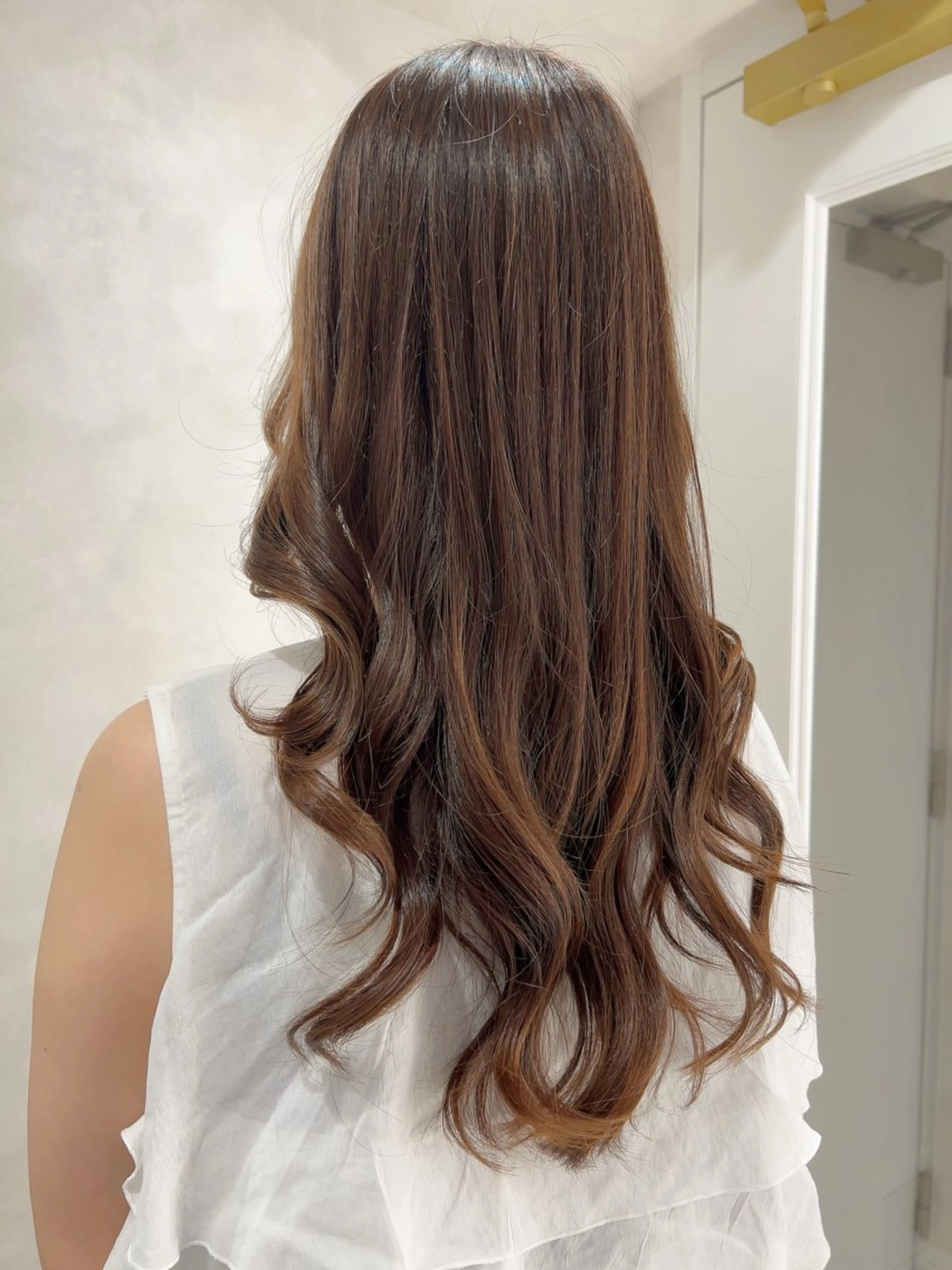 ロング ヘアアレンジ トリートメント LAVENDIA 初音のヘアスタイル