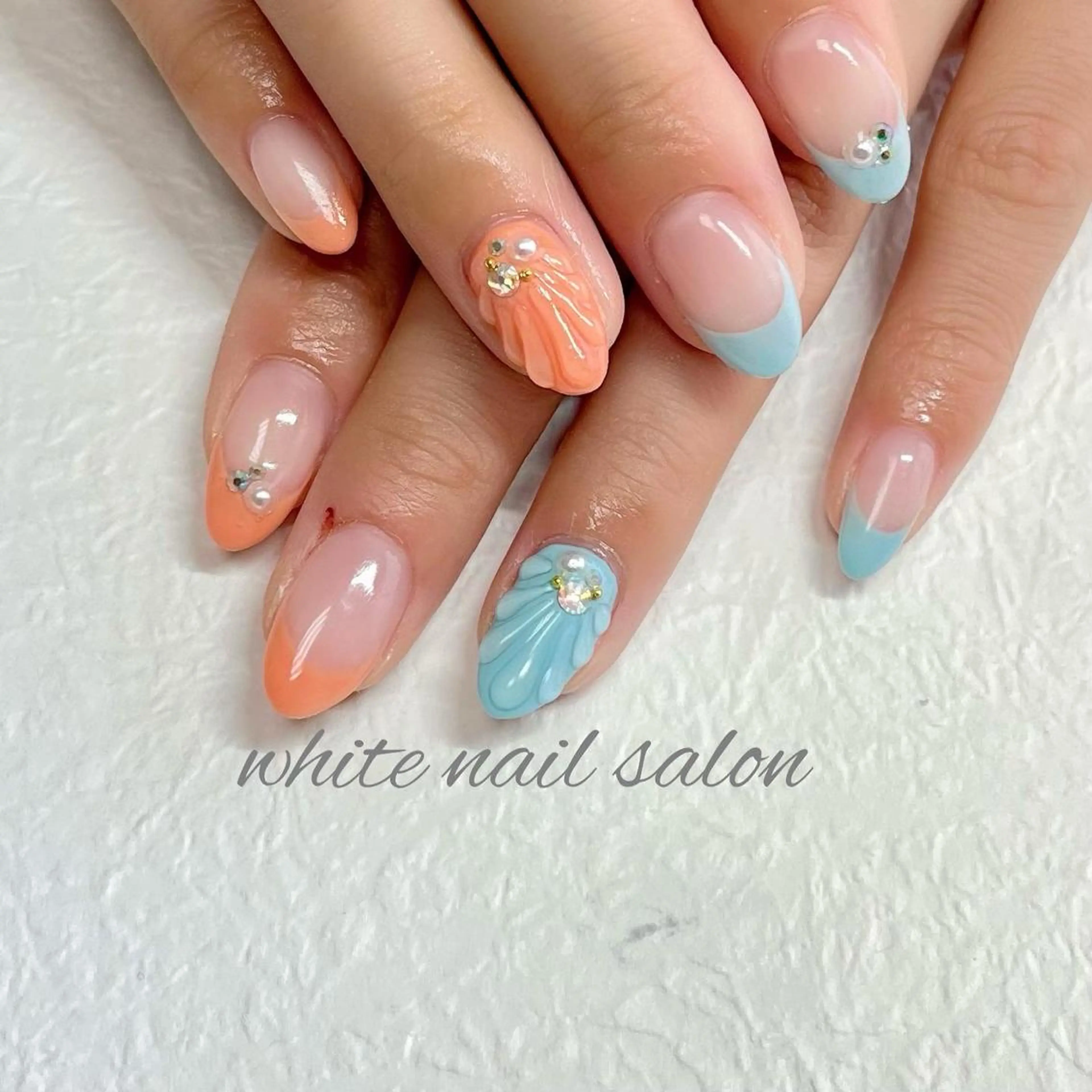ネイル フットネイル ジェルネイル ハードジェル ラメ(グリッター) 持ち込み ハンドネイル white nail salonのネイルデザイン