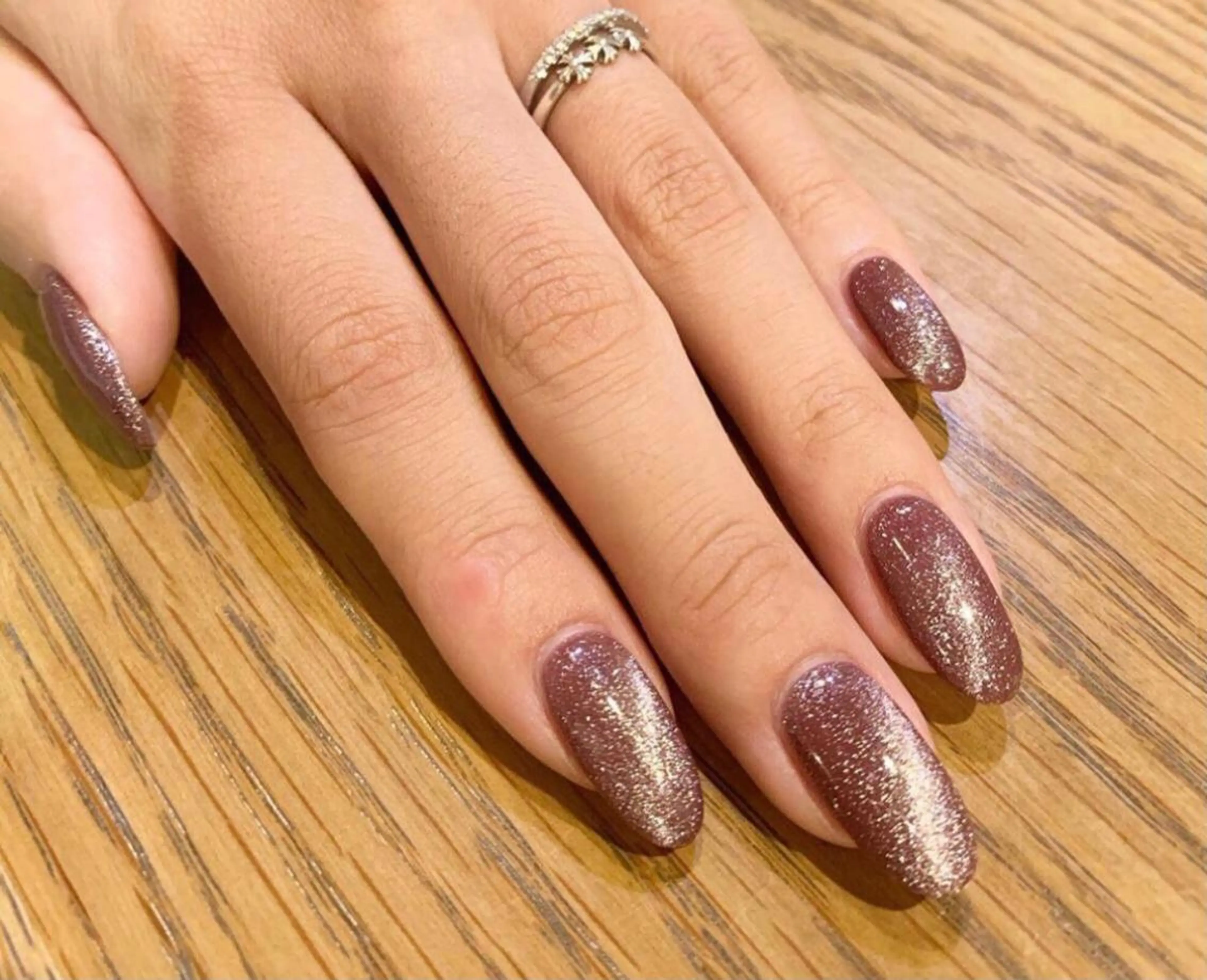【オフ無】マグネットネイル🧲🌟簡単なアート可の写真
