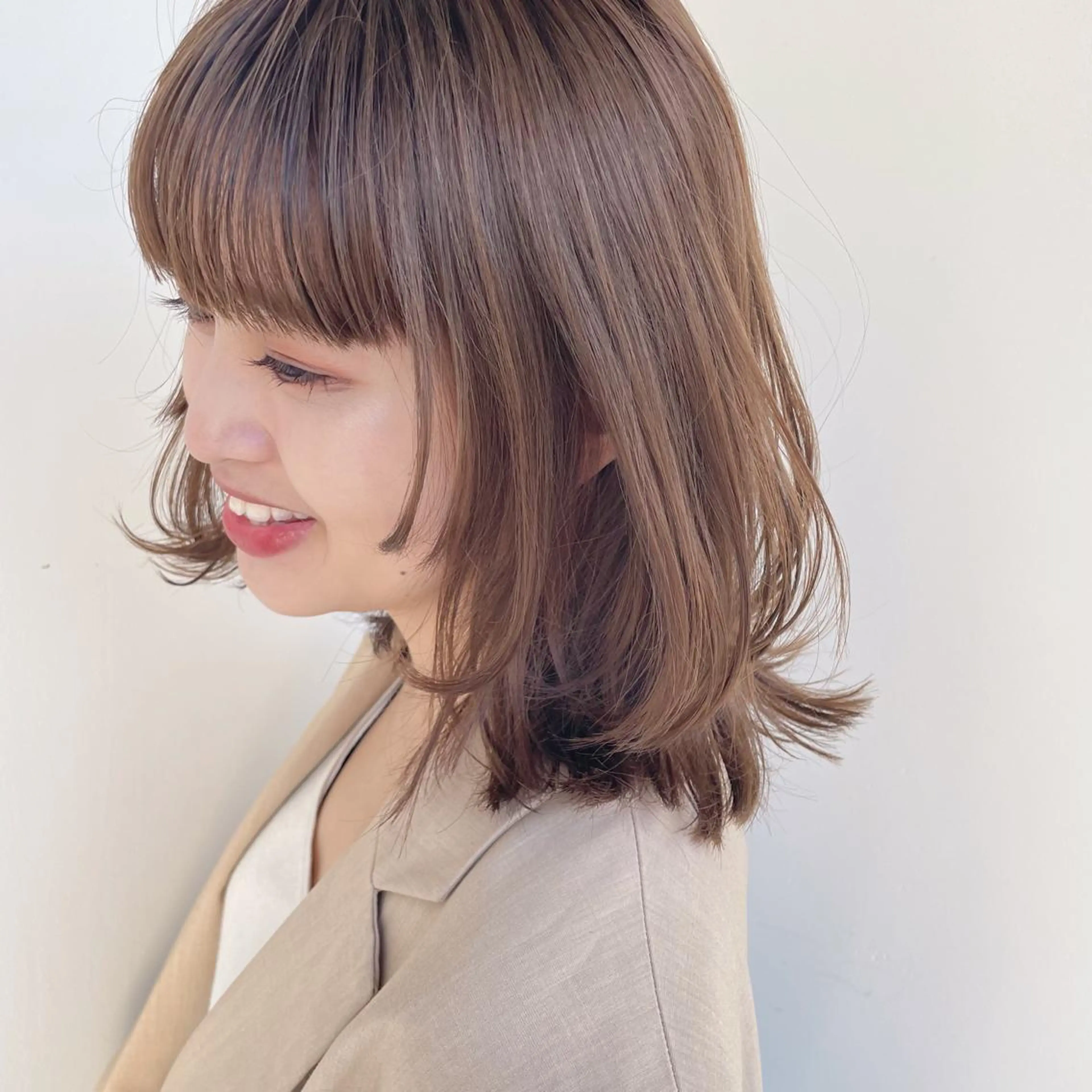 ミディアム レイヤーカット トリートメント 酸性ストレート はじめてパーマ/ 親しみやすさ/さくらのヘアスタイル