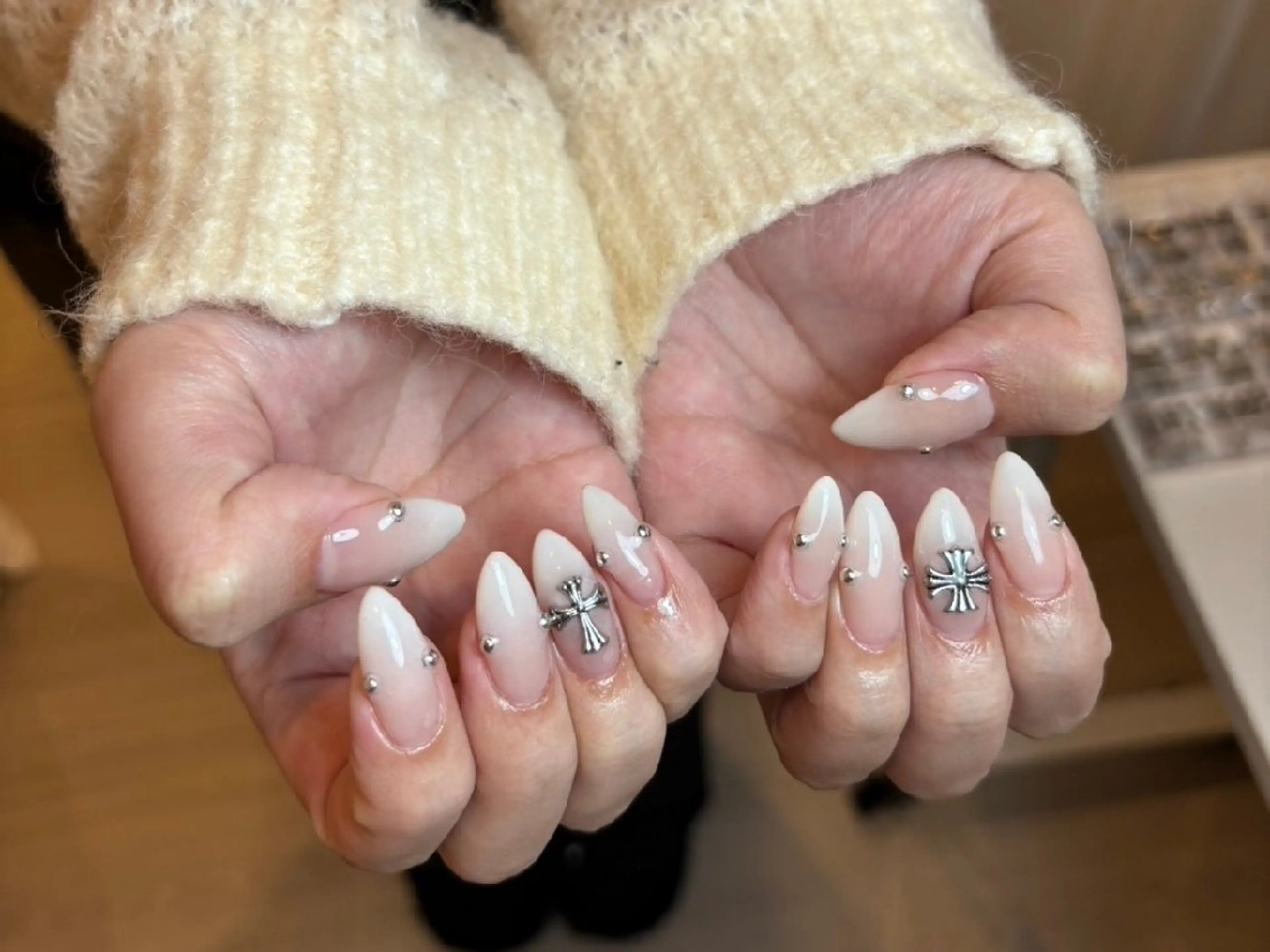 ネイル ネイルサロン Easenのネイルデザイン