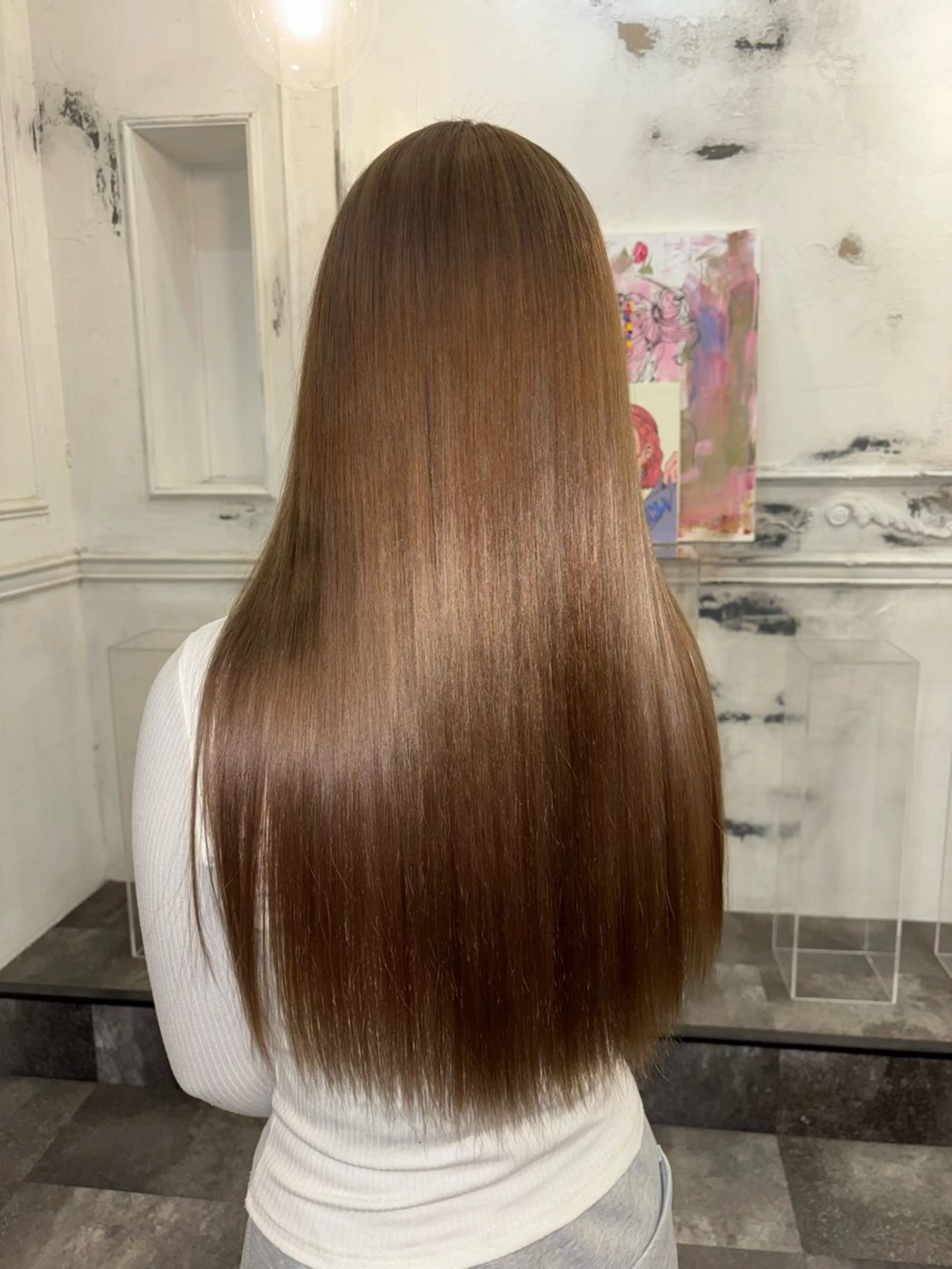 ロング カラー ベージュカラー ヘアカラー comeghead 琴音のヘアスタイル