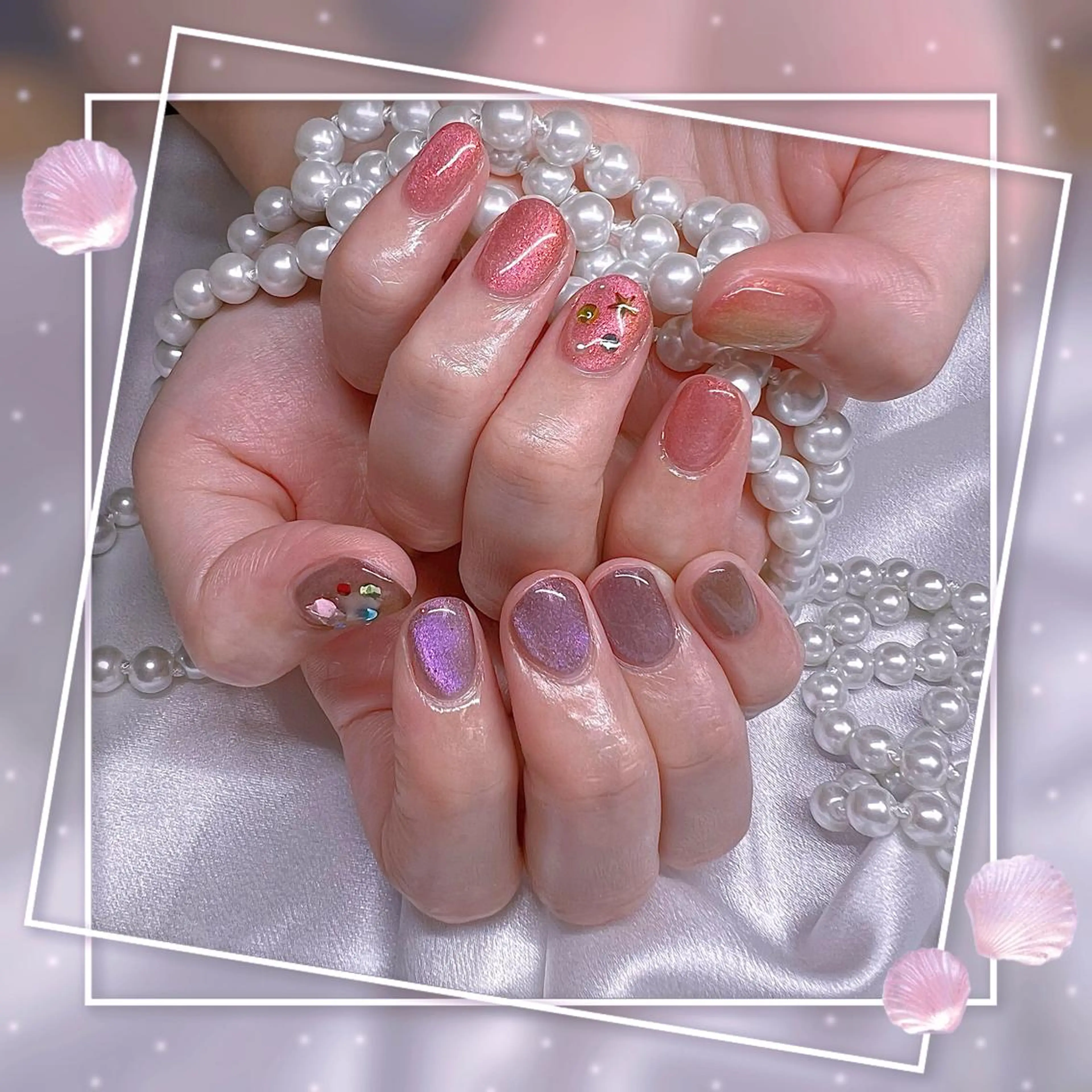 ネイル フレンチネイル キラキラネイル 韓国ネイル マグネットネイル マグネットフレンチ ハンドネイル Chill Nailsalonのネイルデザイン