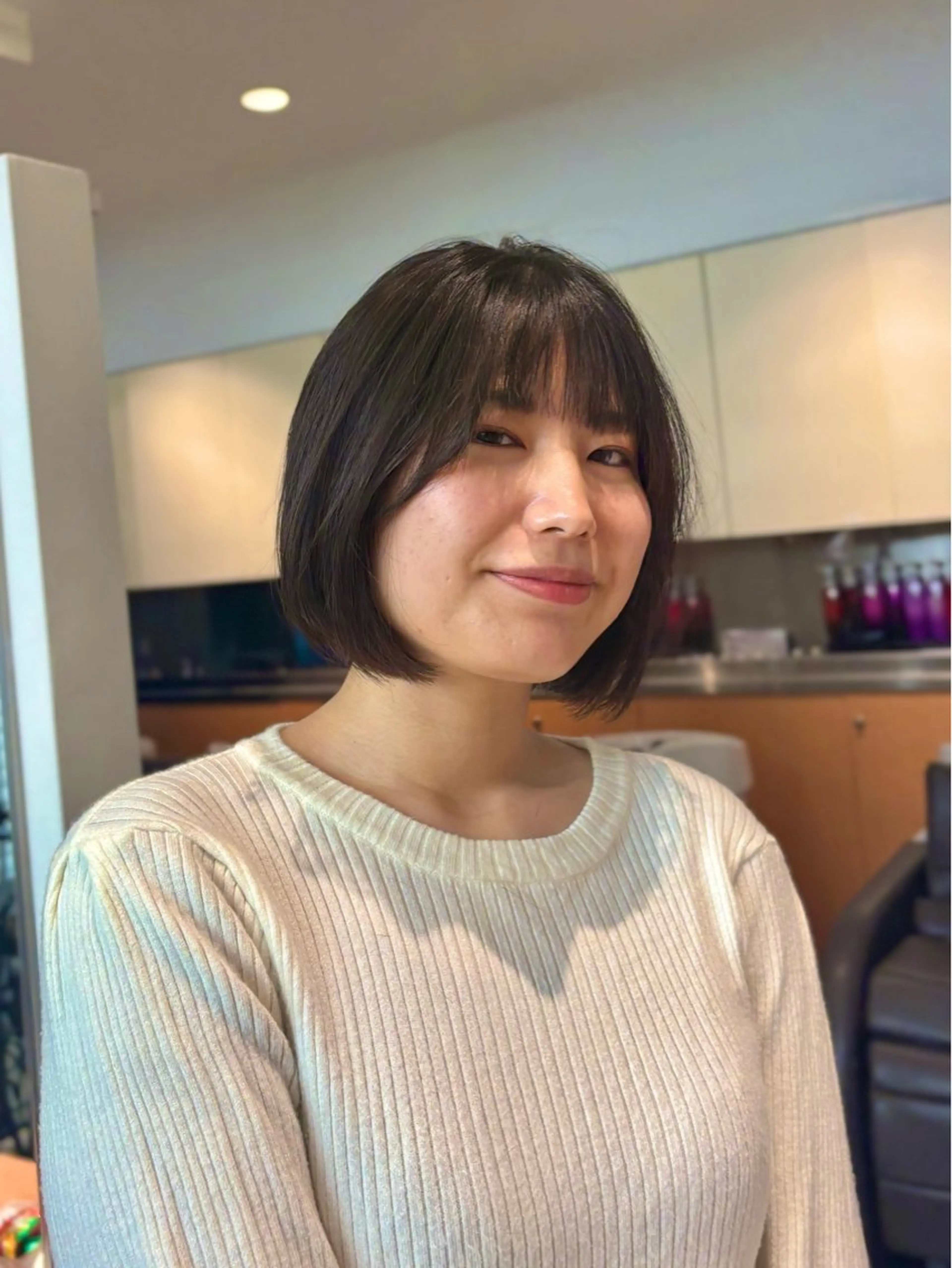 ショート ボブ レイヤーカット 小顔カット 近藤 理子のヘアスタイル