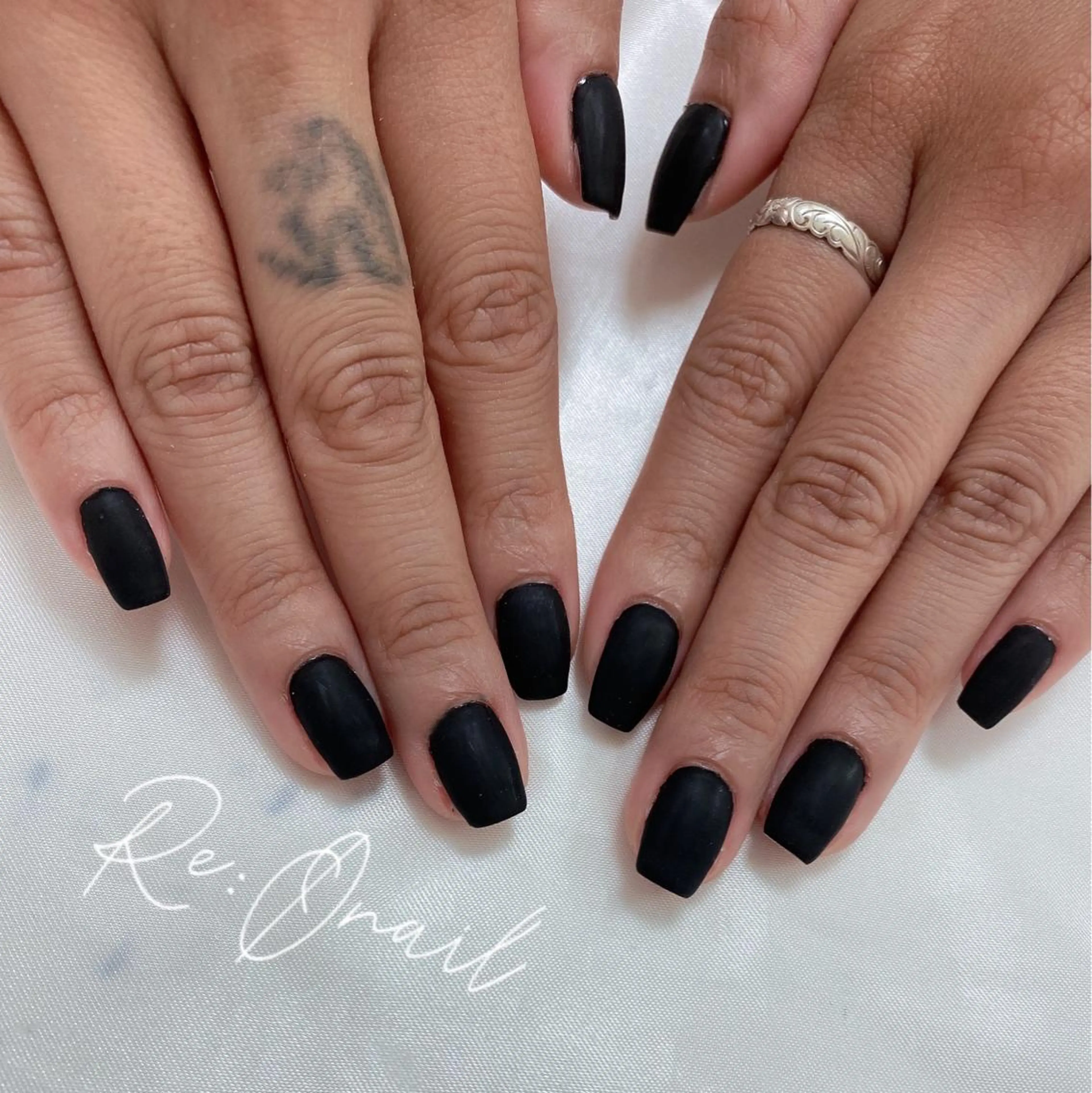 ネイル マットネイル ハンドネイル Re:Ø nail 🩵TSUJIのネイルデザイン