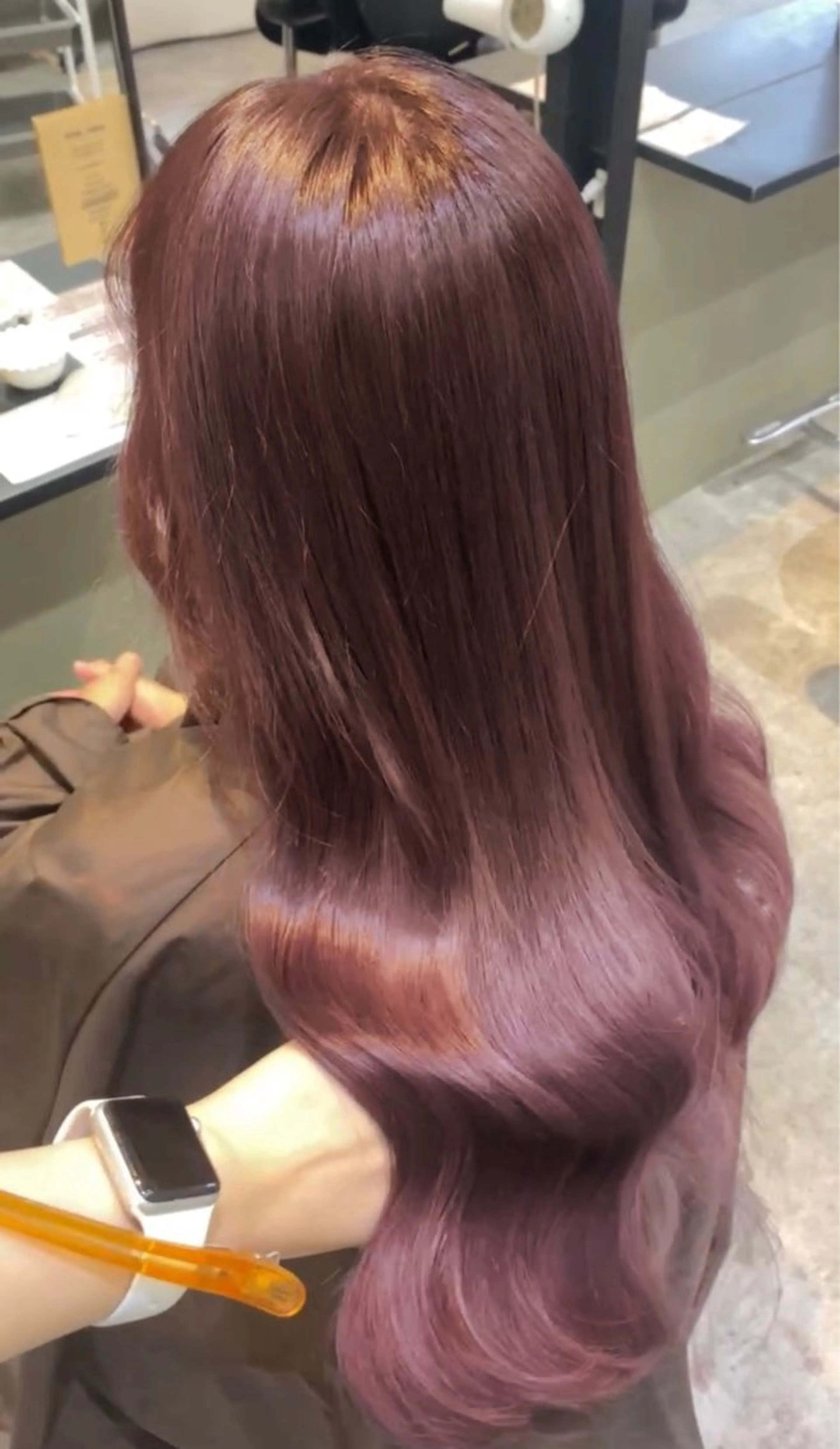 セミロング カラー 🪐レイヤー/美髪 カラー/加野彩果🪐のヘアスタイル