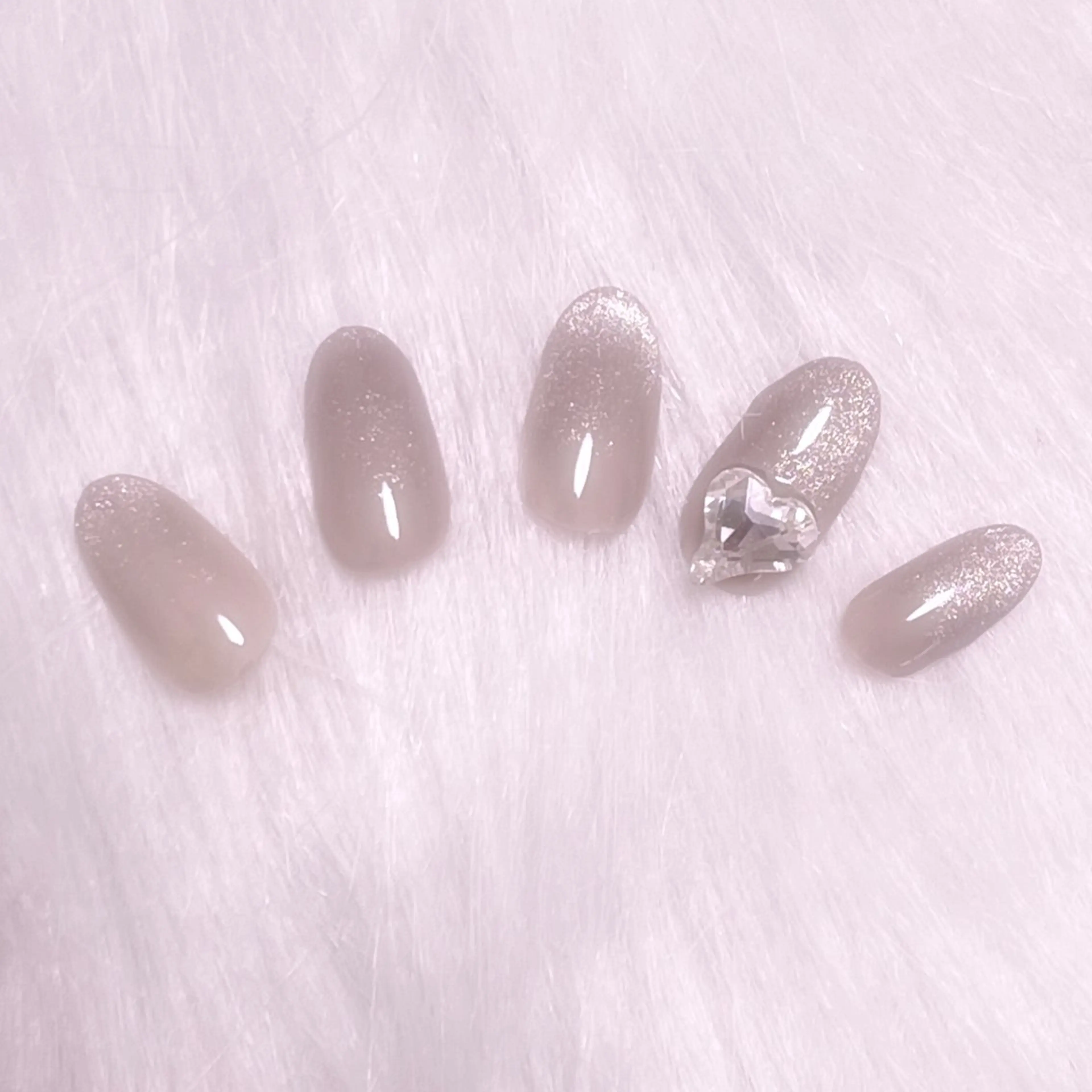 ネイル ハンドネイル 梅島のネイル屋さん所属・梅島の ネイル屋さんのネイルデザイン