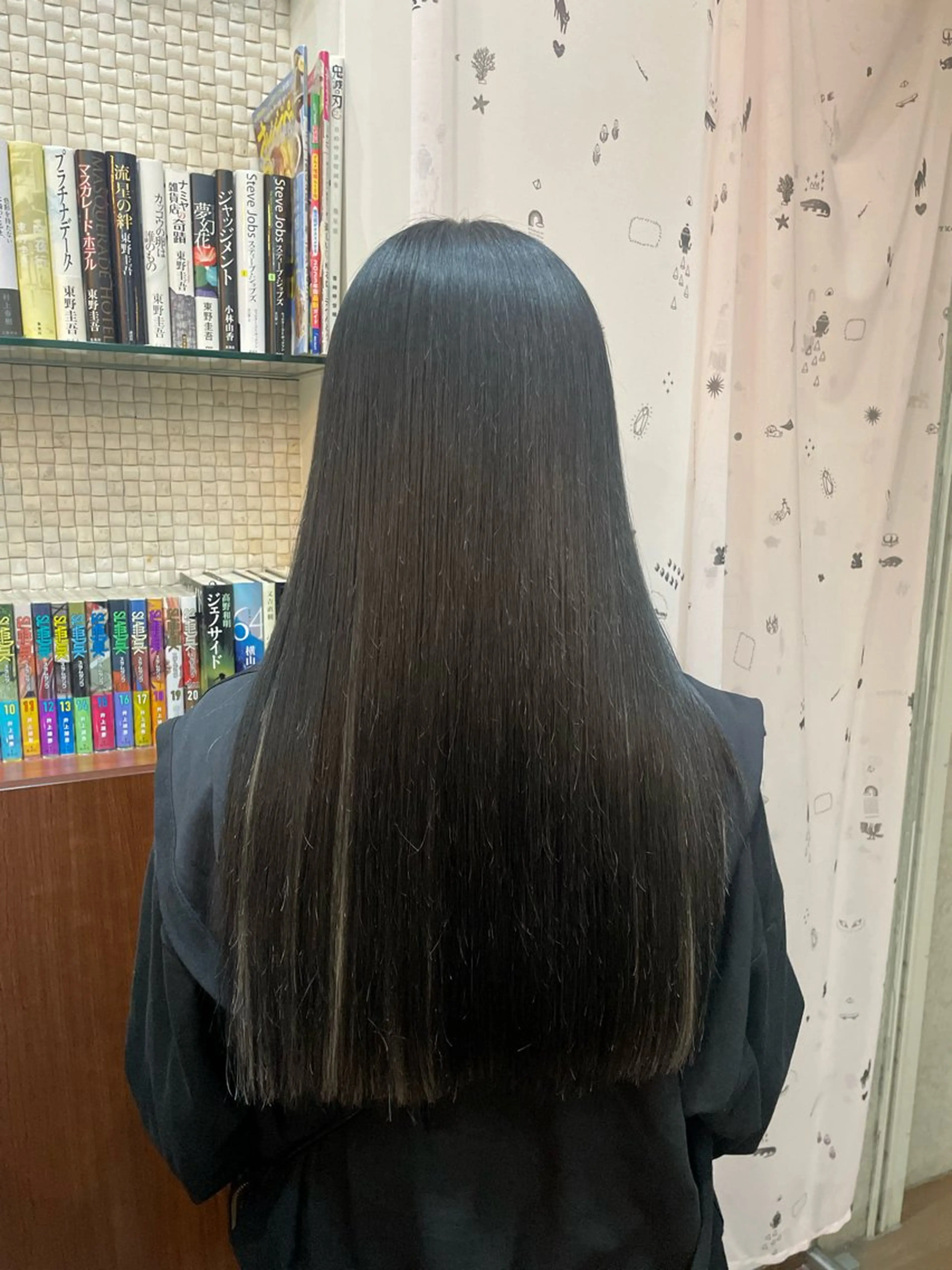 ロング CoCooN nanamiのヘアスタイル