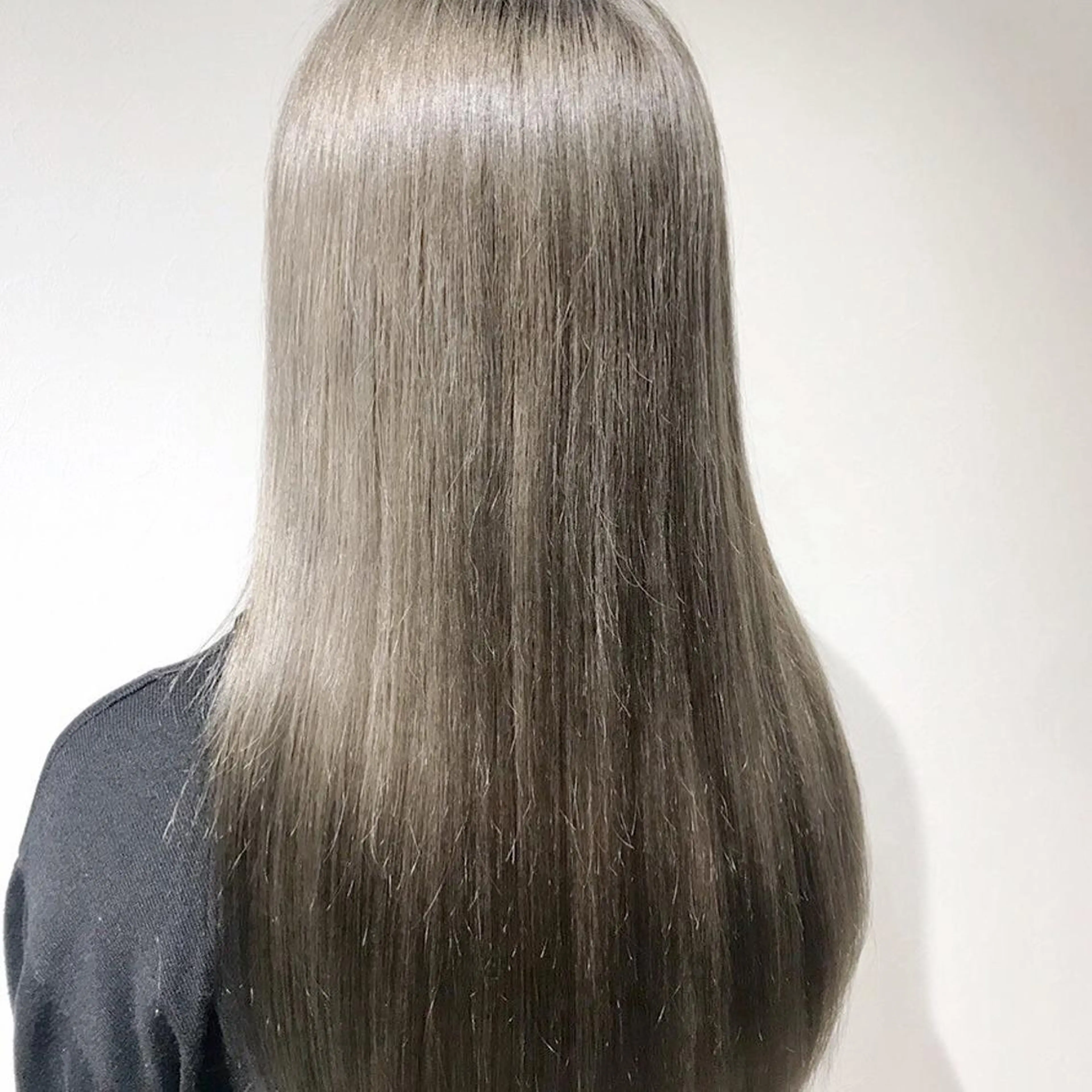 ロング カラー パーマ ヘアアレンジ レミーエクステ大阪 Device梅田のヘアスタイル