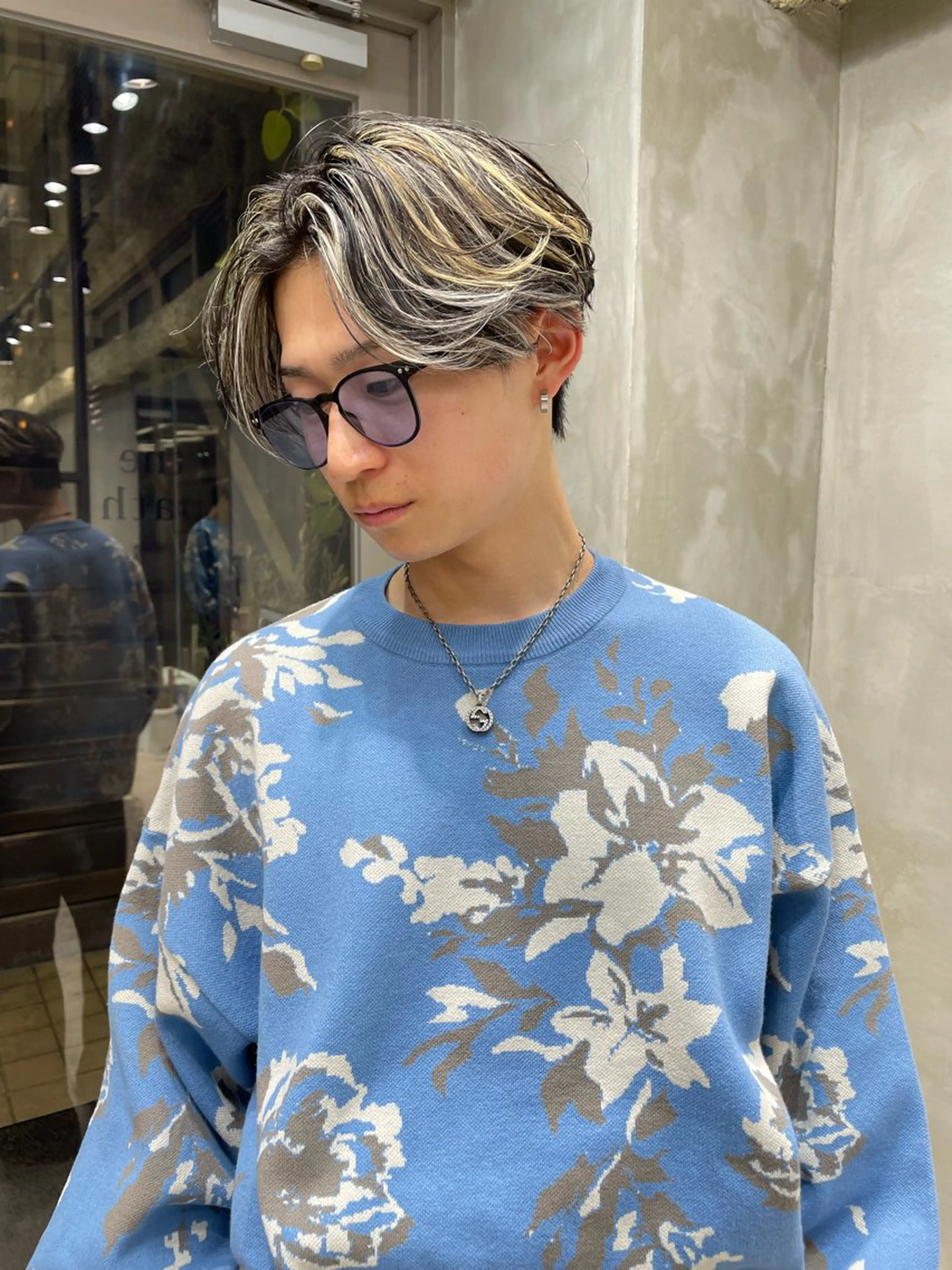 カラー メンズ メンズハイライト ハイライトカラー the path shogo🌻のヘアスタイル