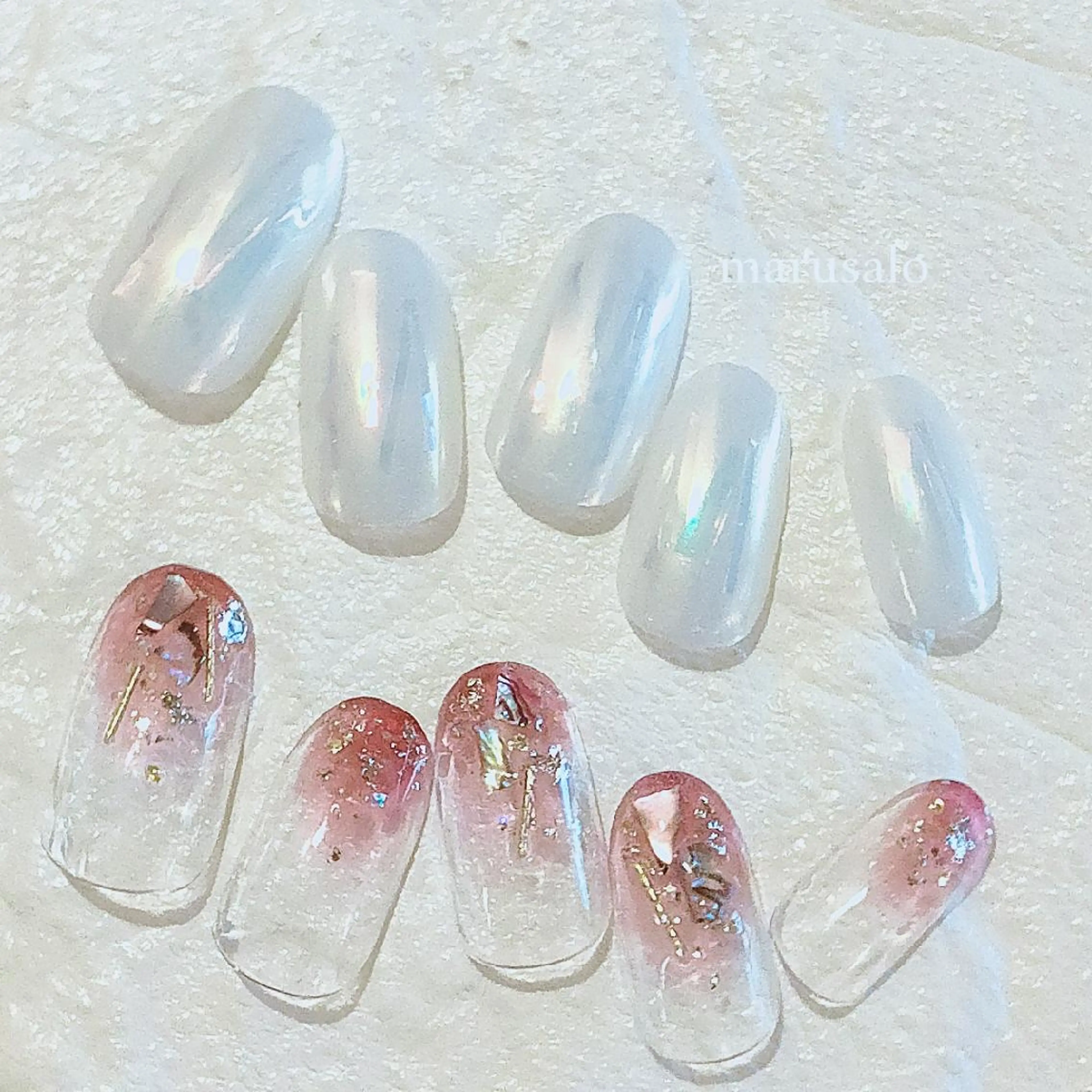 ネイル アートネイル グラデーション ミラーネイル ニュアンスネイル ホワイト marusalo nailのネイルデザイン