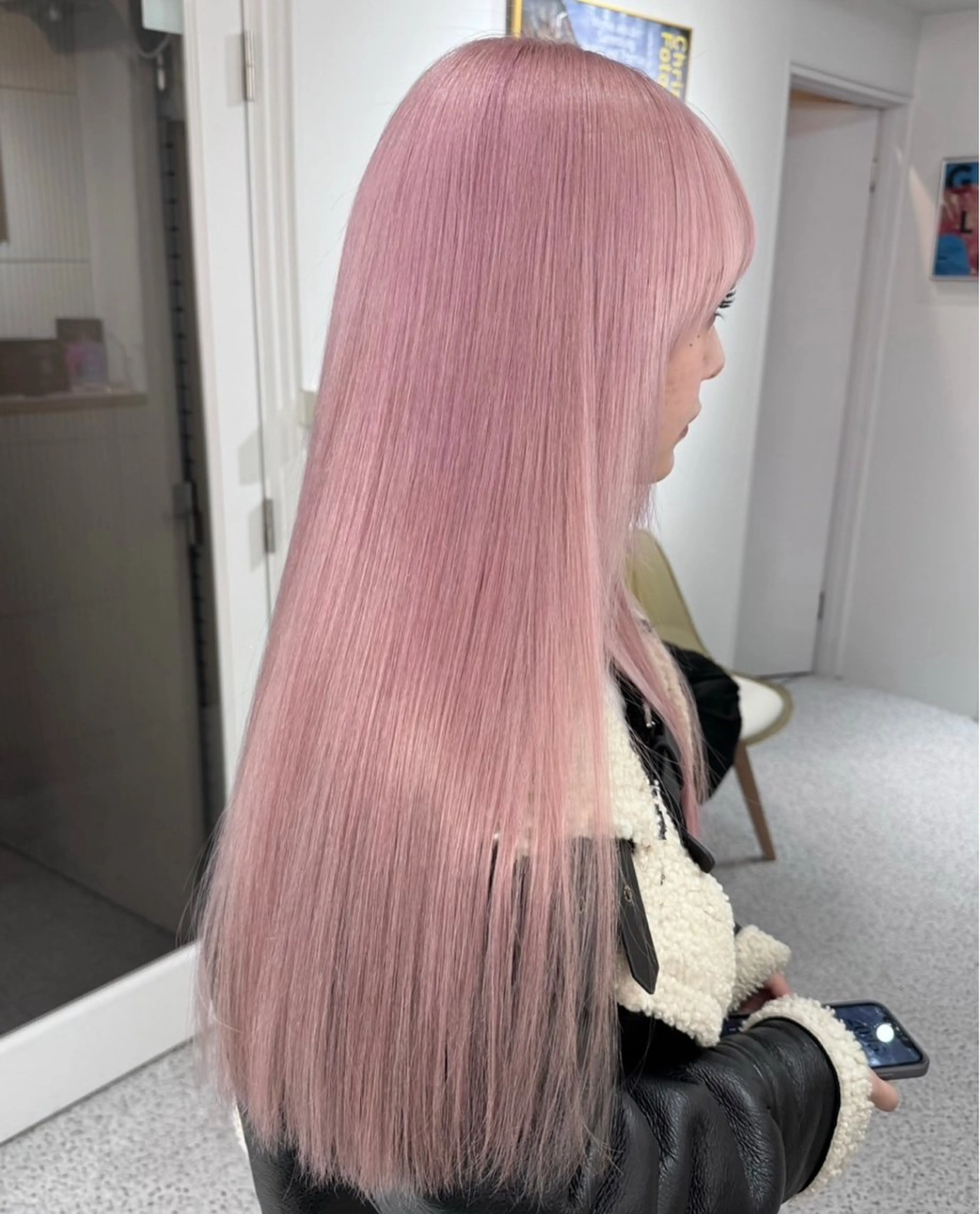 ロング カラー ヘアカラー トリートメント PELE ハイトーン 児玉大翔のヘアスタイル