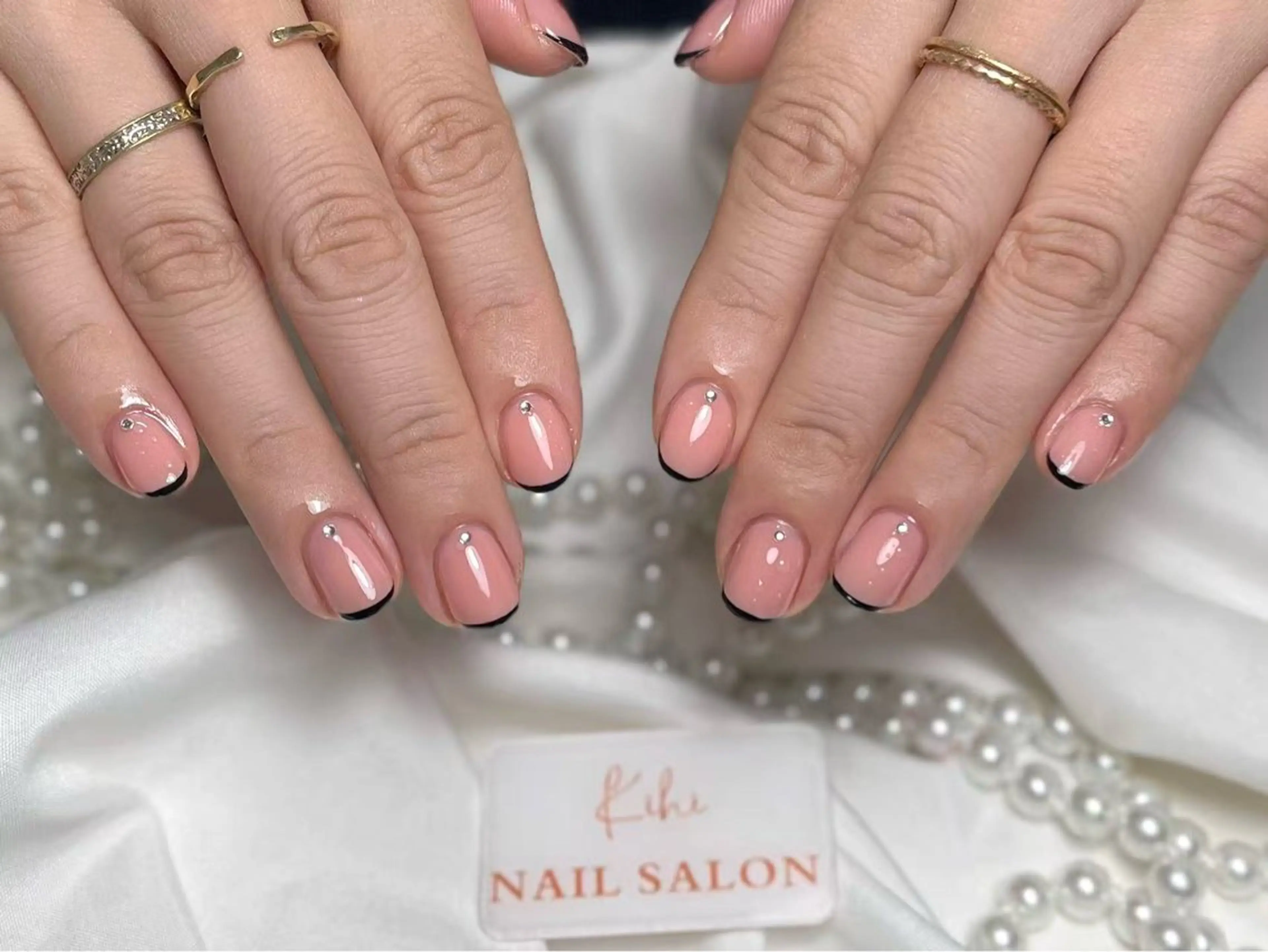 ネイル アートネイル フレンチネイル ジェルネイル グラデーション 韓国ネイル ハンドネイル ハンドケア さくら💮💮 【オフ無料】のネイルデザイン