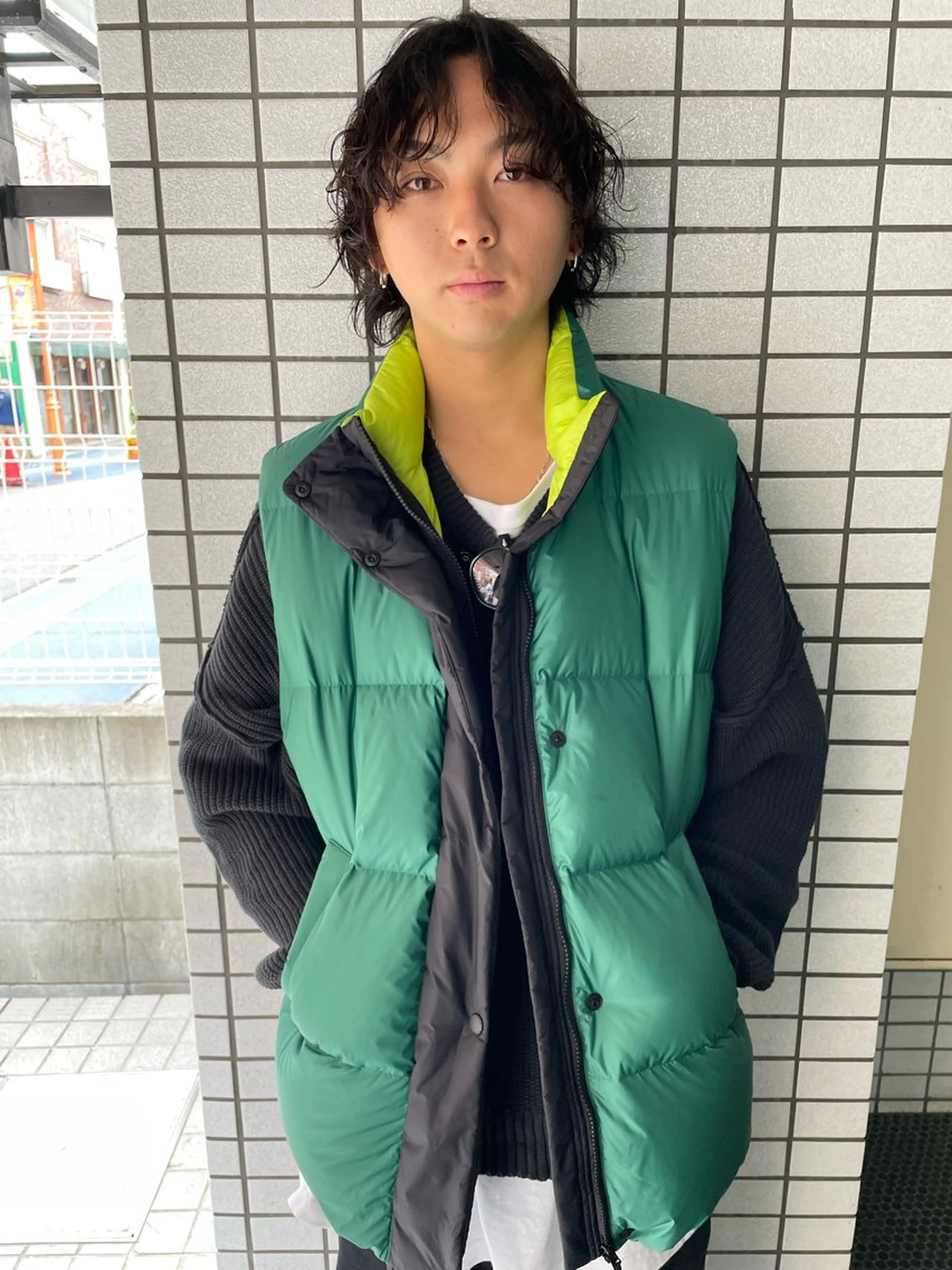 ミディアム パーマ メンズ ミディアムパーマ メンズパーマ ニュアンスパーマ カット パーマ トリートメント ヘッドスパ ruki yabeのヘアスタイル