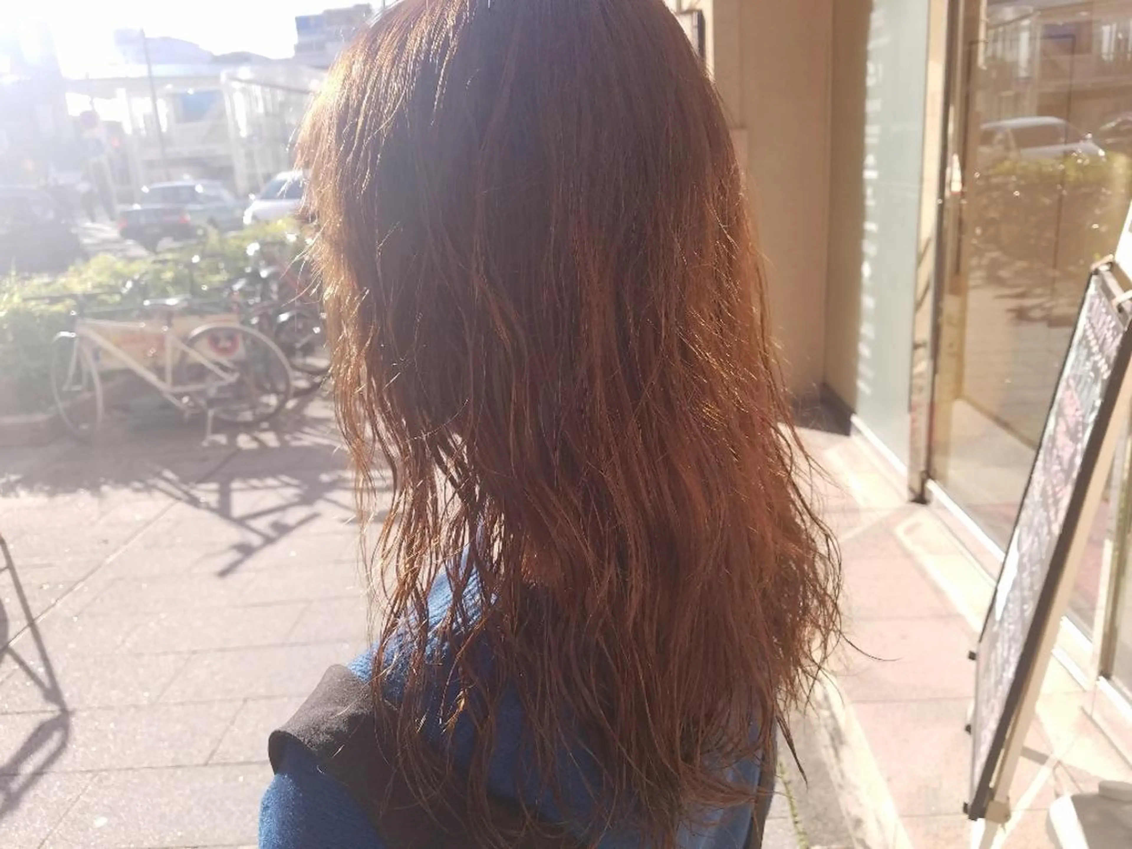 パーマ ミディアム ミディアムパーマ EMANON名古屋所属・美谷添（ミヤゾエ） まどか大人ヘアサロンのヘアスタイル