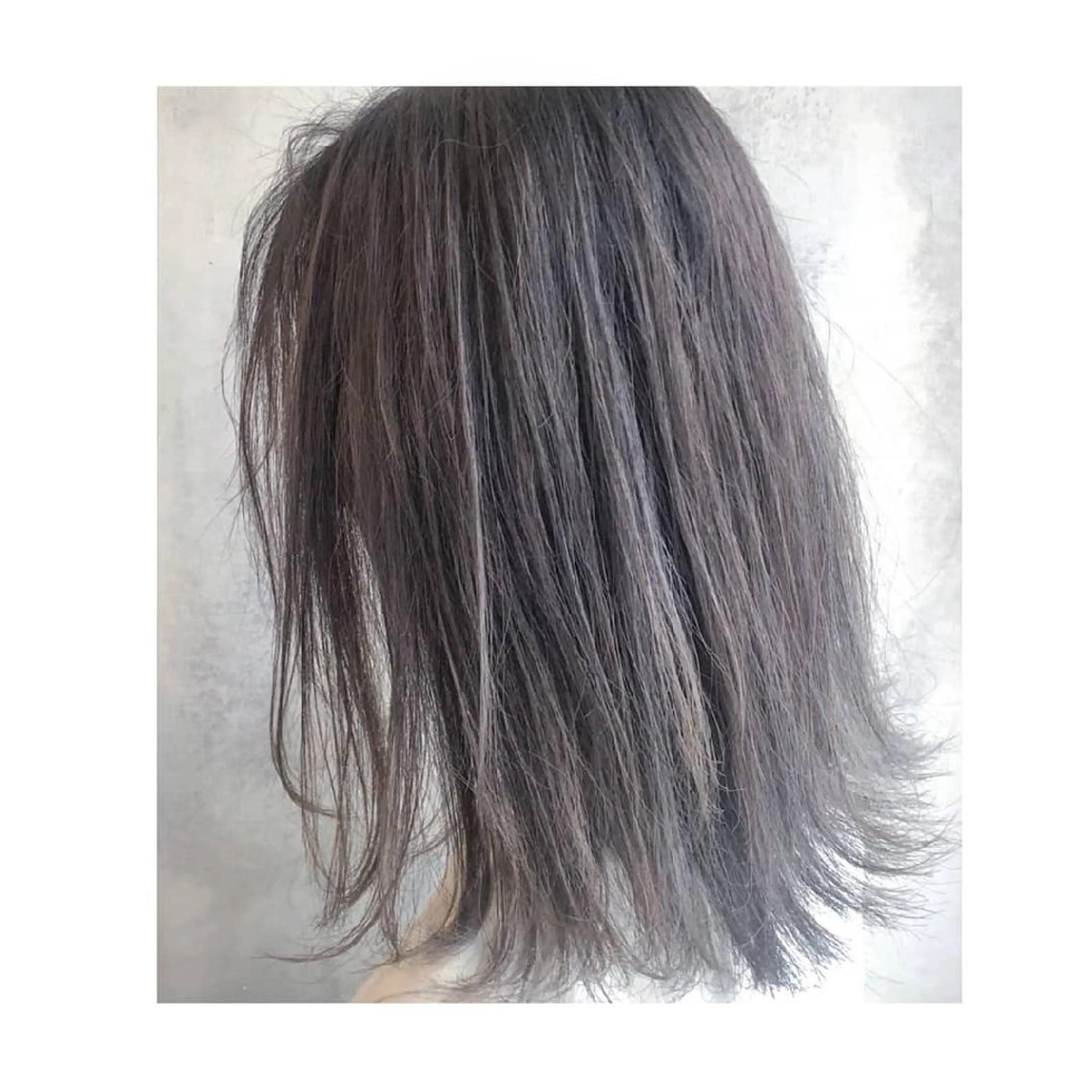 ミディアム カラー ヘアアレンジ グレージュ ラベンダーカラー ラベンダーグレージュ ラベンダーグレー 髪質改善サロン🍃 AIRI のヘアスタイル