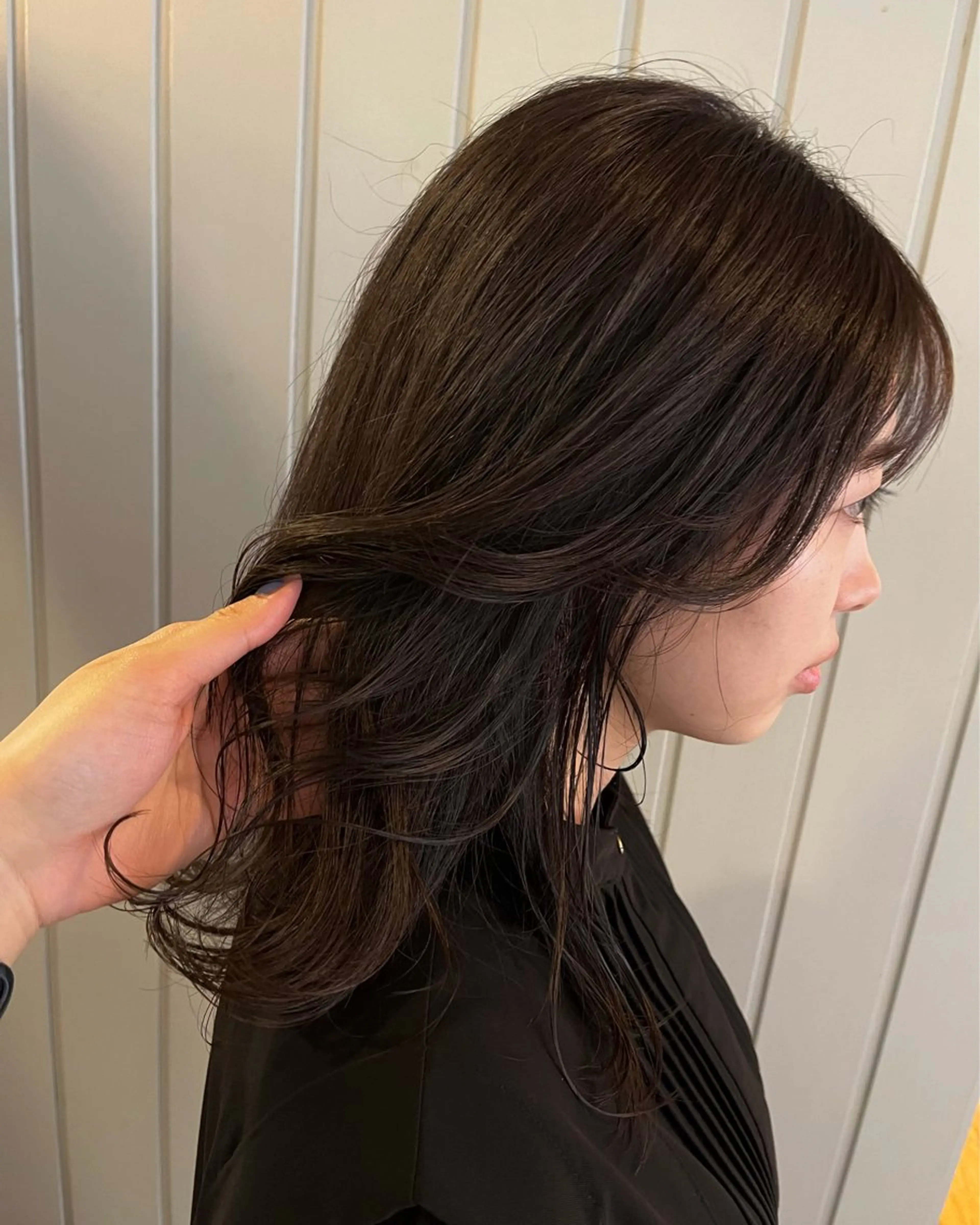 ミディアム anon所属・田中 結月のヘアスタイル