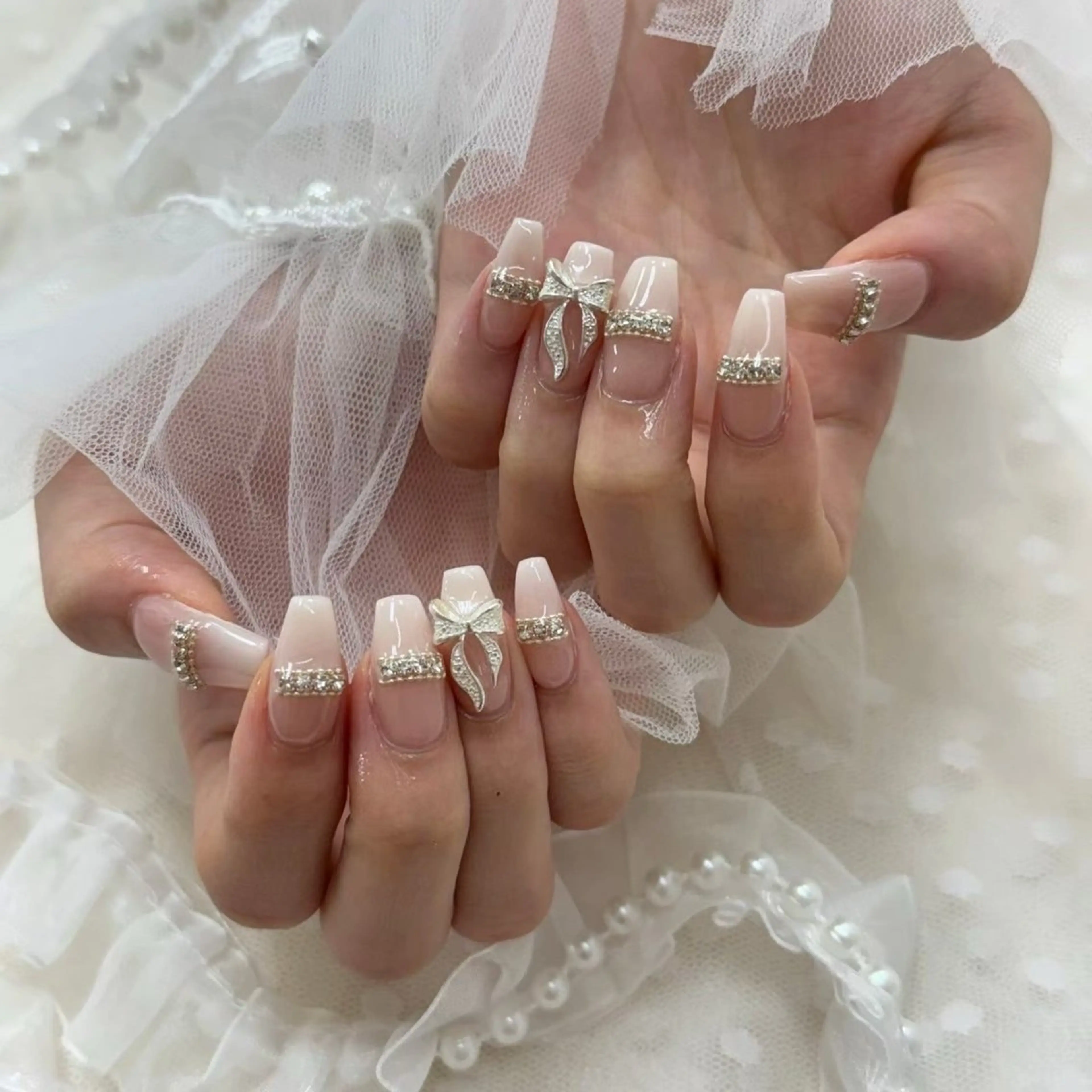 ネイル ハンドネイル yurika 🌷.*･ﾟのネイルデザイン