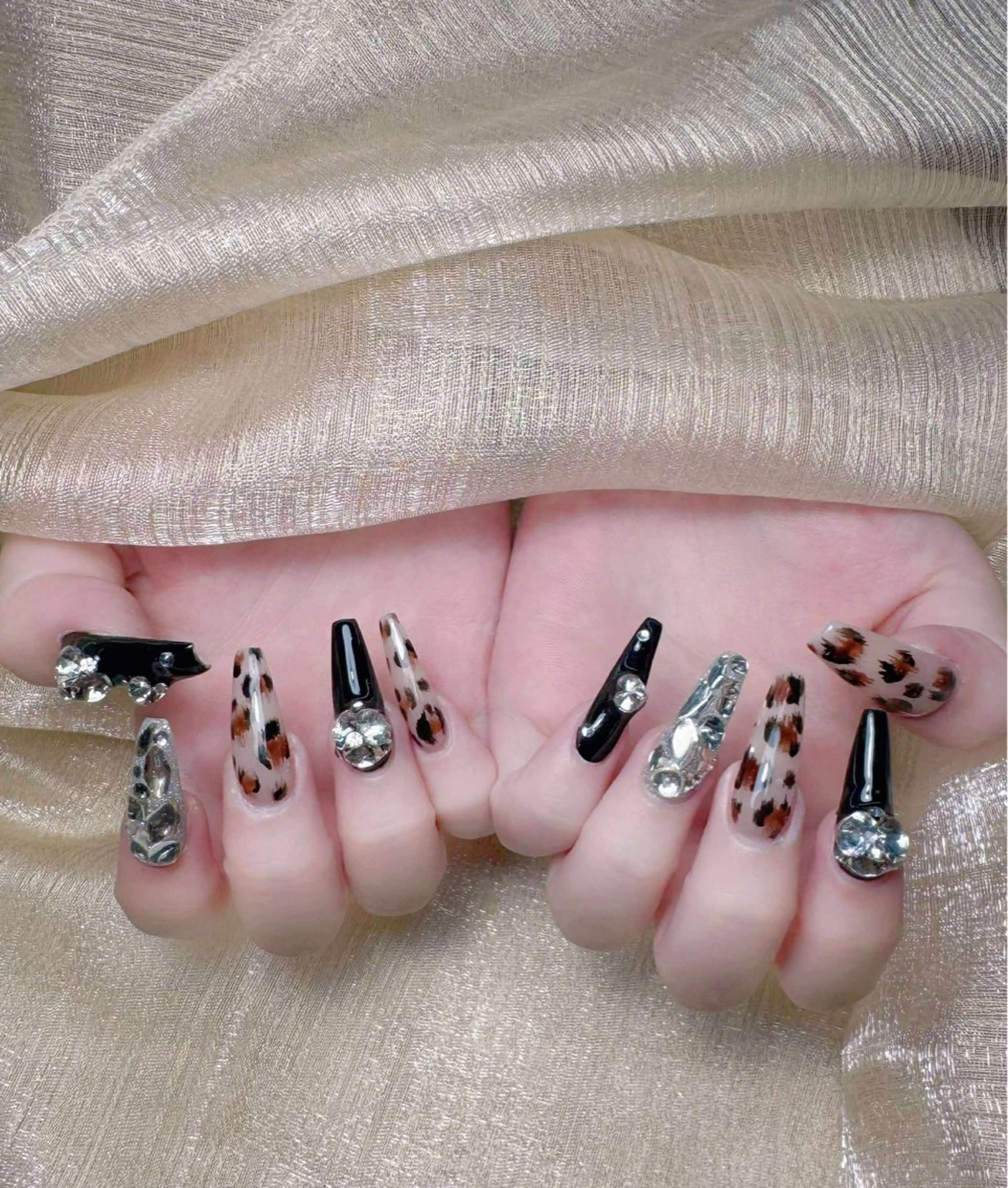 ネイル ハンドネイル Nova Nail Shinsaiのネイルデザイン