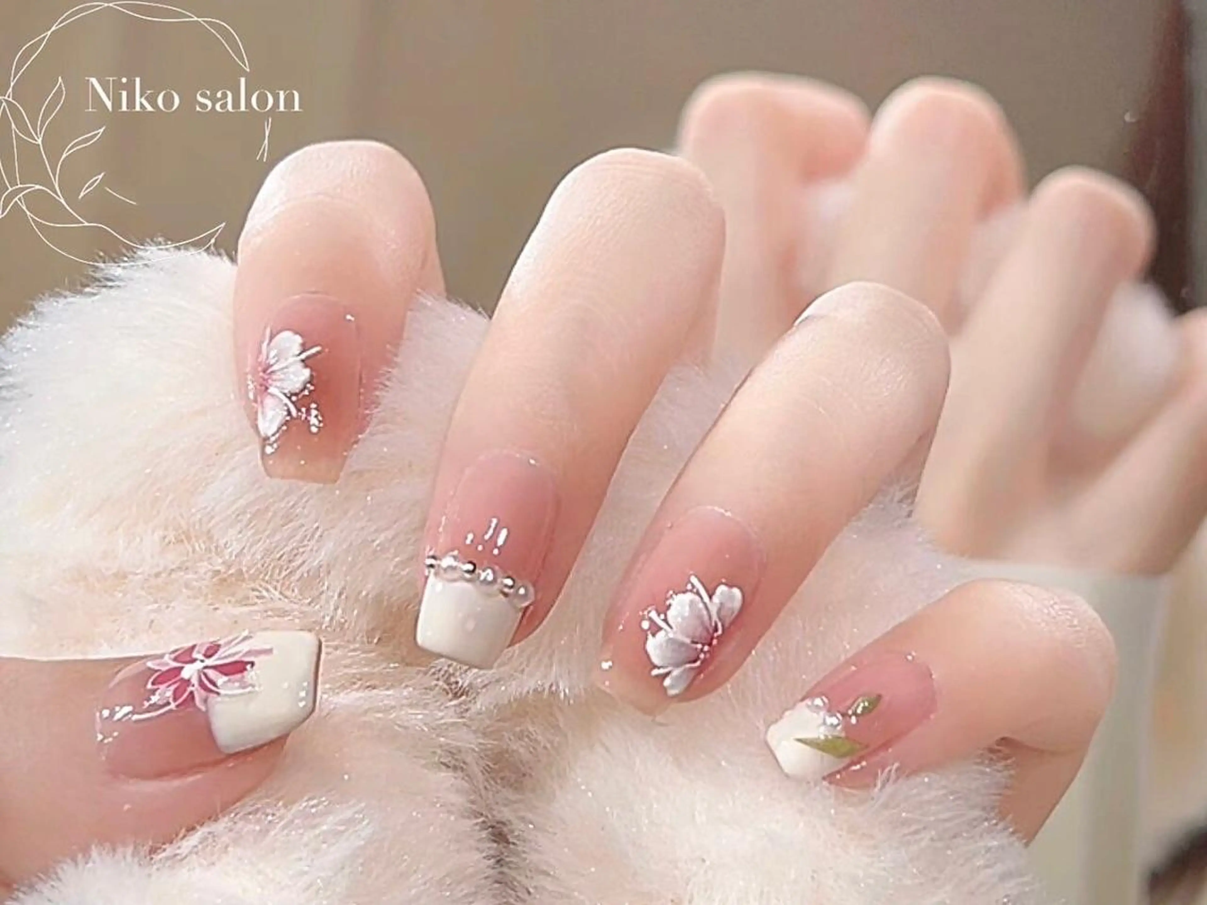 ネイル チークネイル 長さ出し フットネイル フレンチネイル ジェルネイル Niko Nailsalonのネイルデザイン