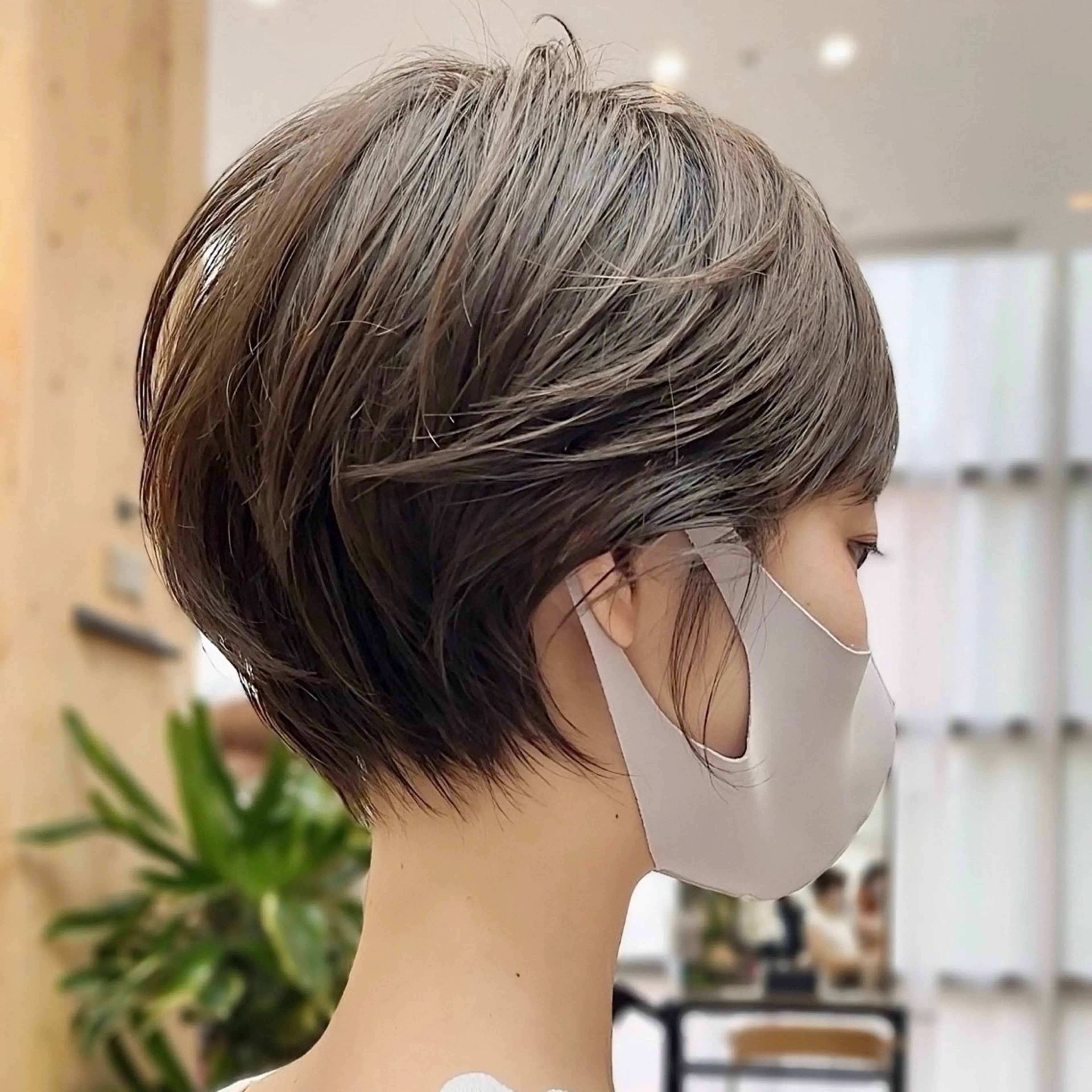 ショート カラー カット ヘアカラー 髪質改善カラーと縮毛矯正/Vel(ベル)新宿店所属・ショート、ボブ特化 似合わせカット美容師のヘアスタイル
