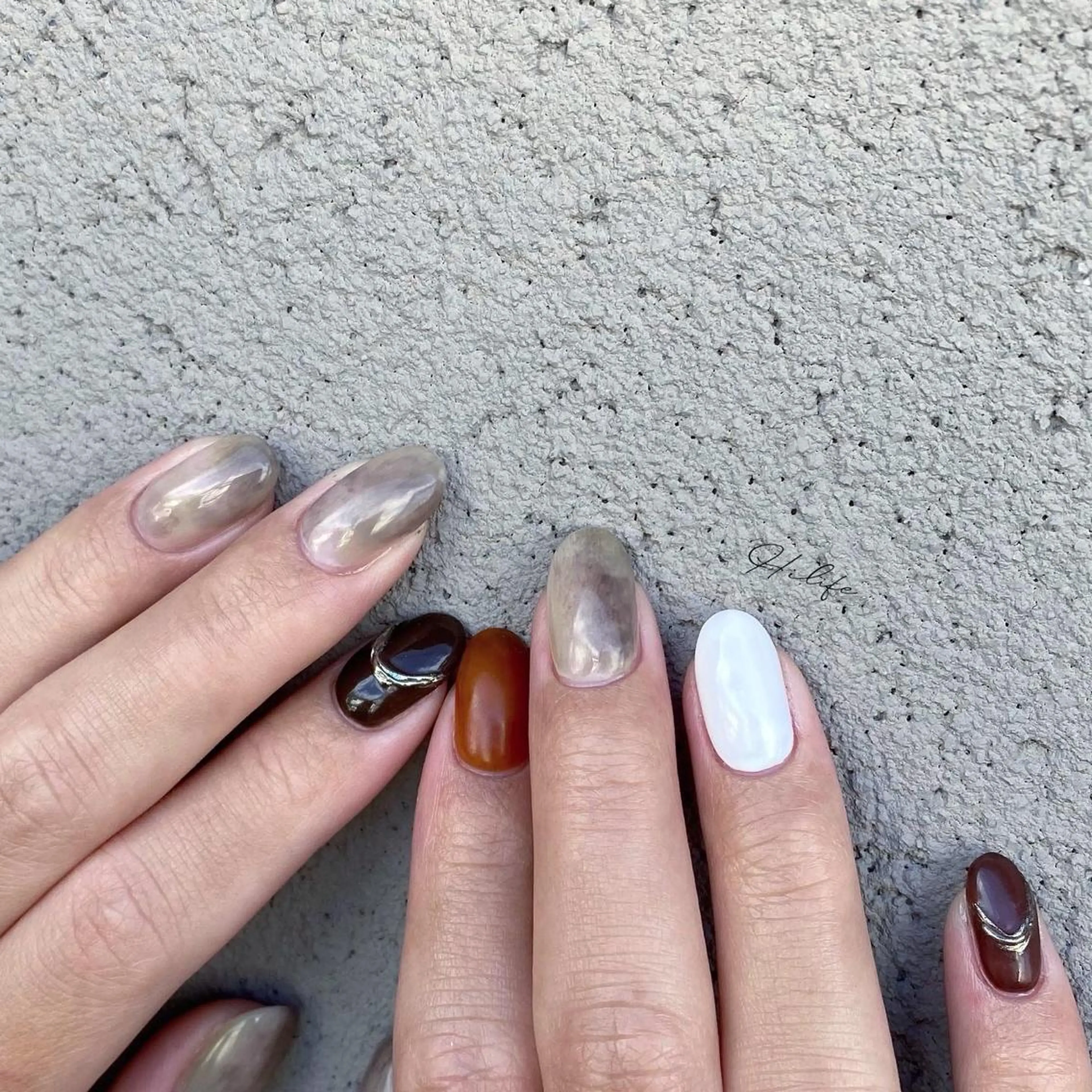 ネイル ニュアンスネイル ネイルチップ ハンドネイル Nail Adore.のネイルデザイン