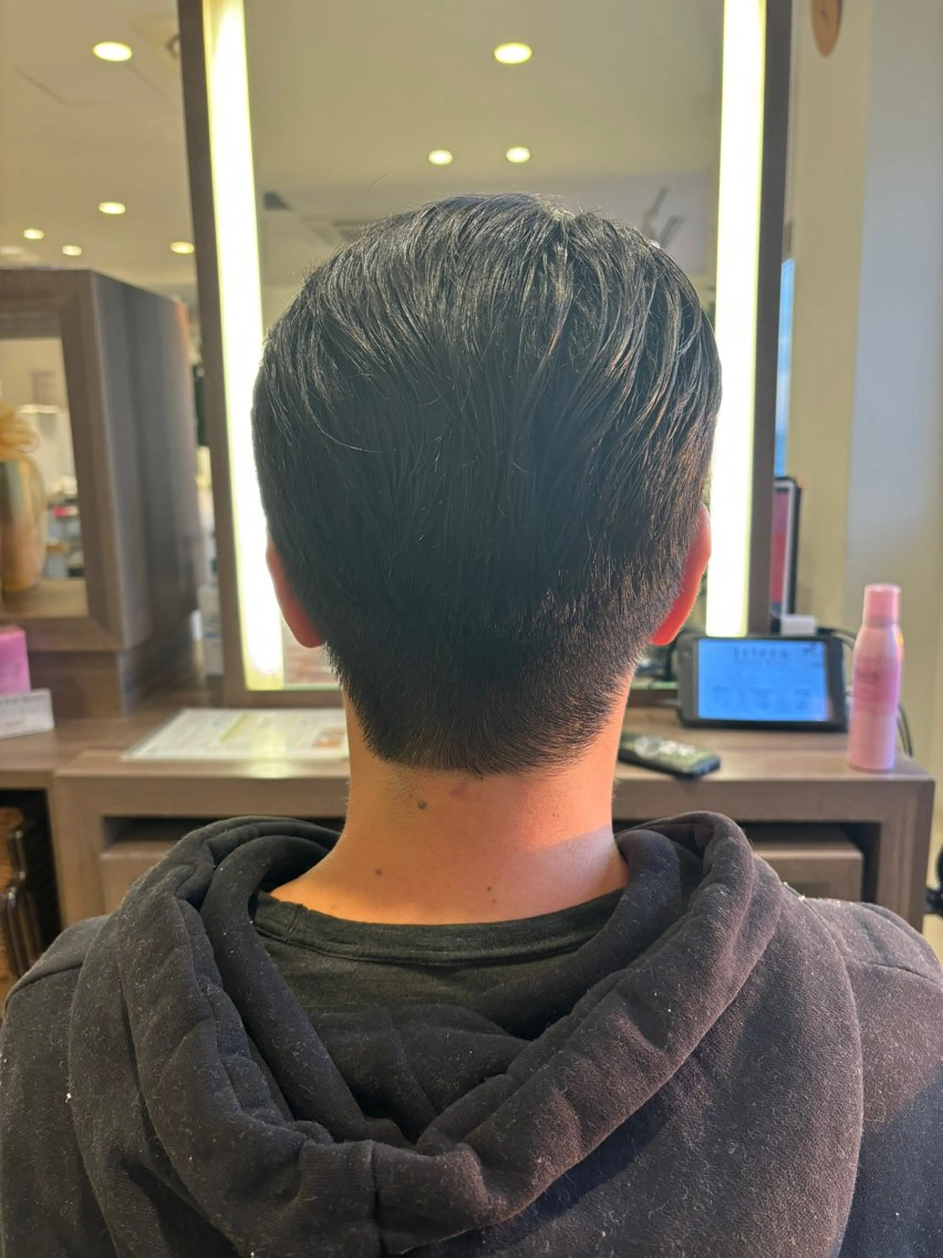 メンズ 🎀調布仙川透明感オ リーブカラー干莉🎀のヘアスタイル