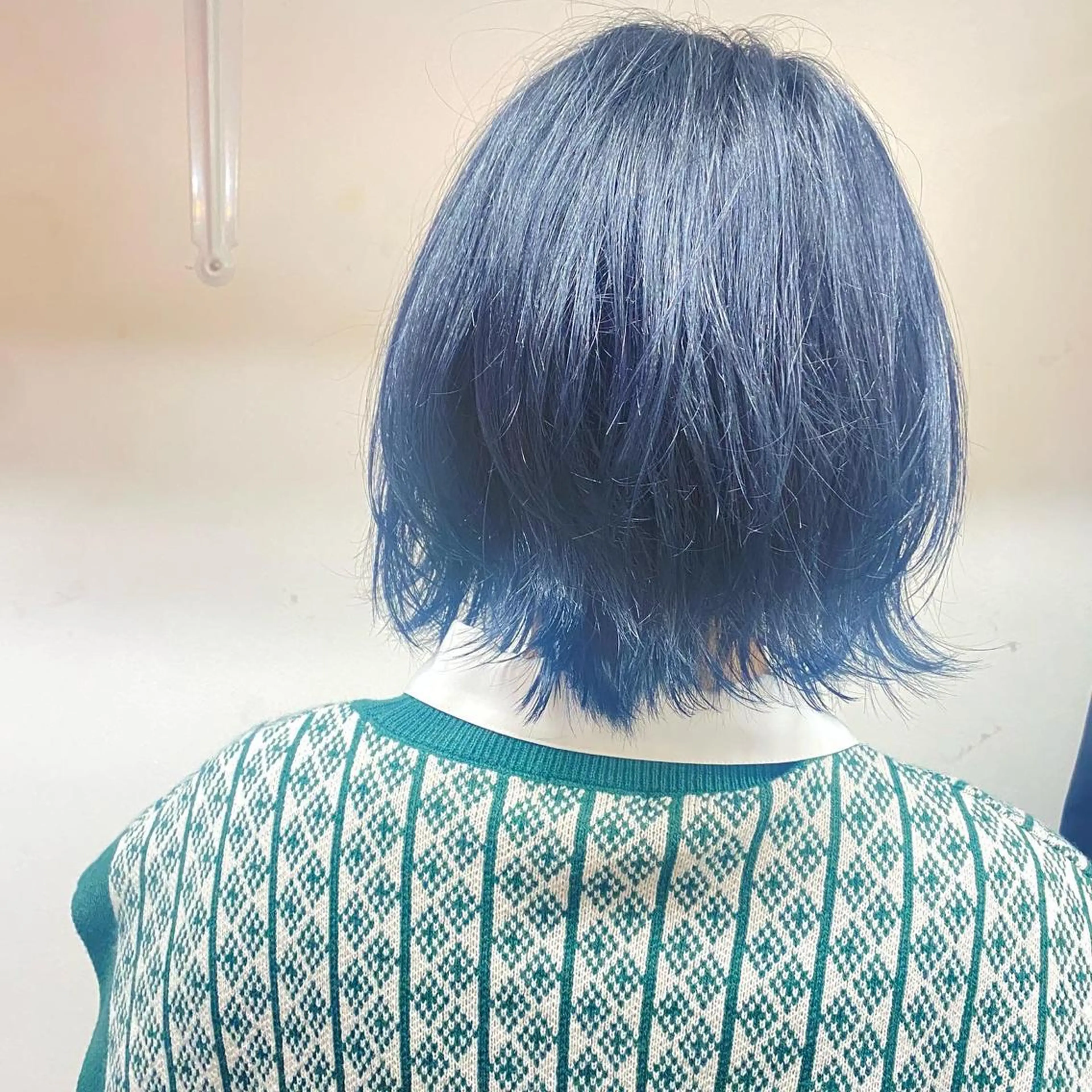 カラー 黒髪 ブルーカラー ブルーブラック Hair relaxation tino所属・渋谷 美優のヘアスタイル