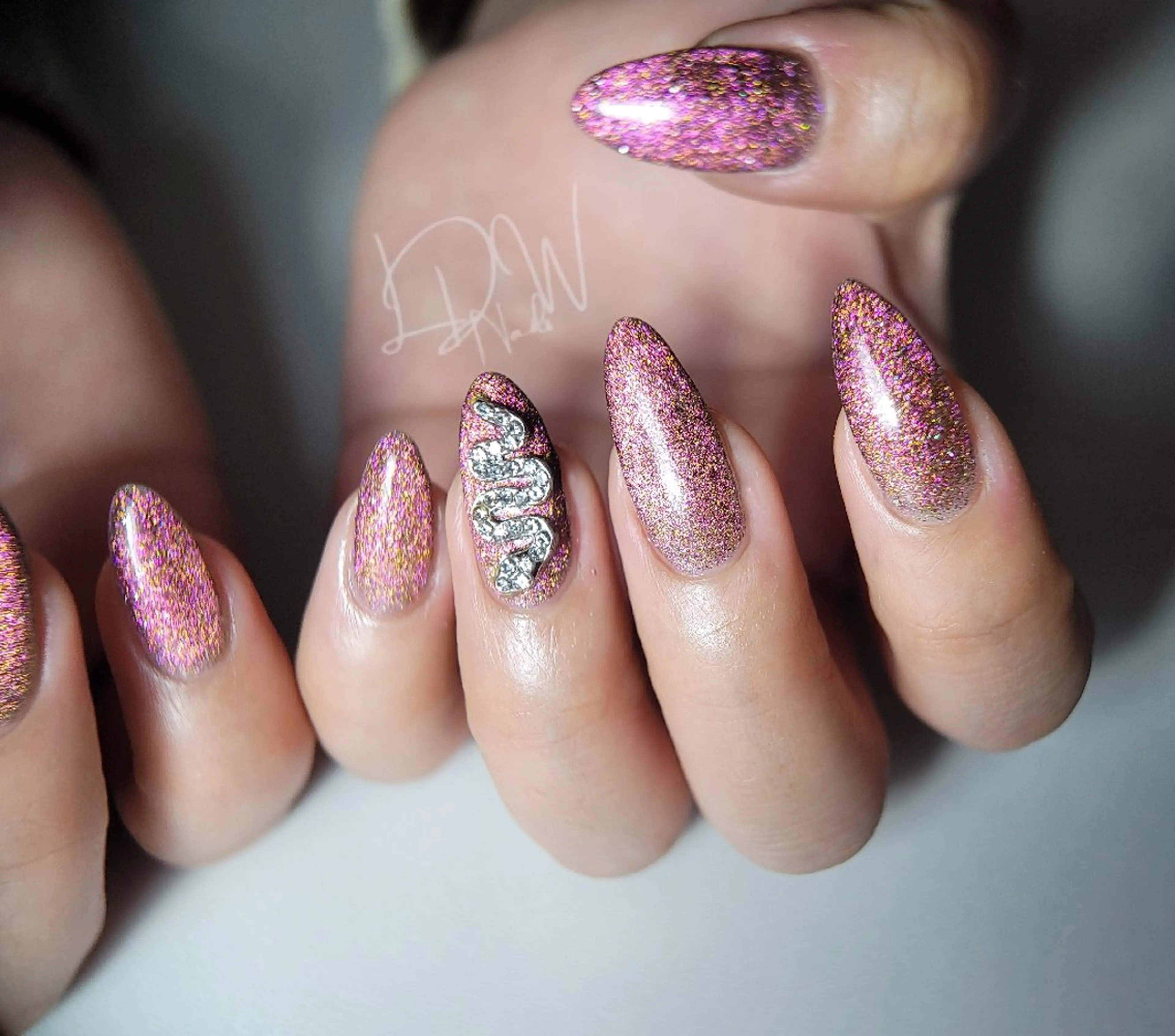 ネイル ハンドネイル ハンドケア Nails_l.d.w所属・nails_ l.d.wのネイルデザイン